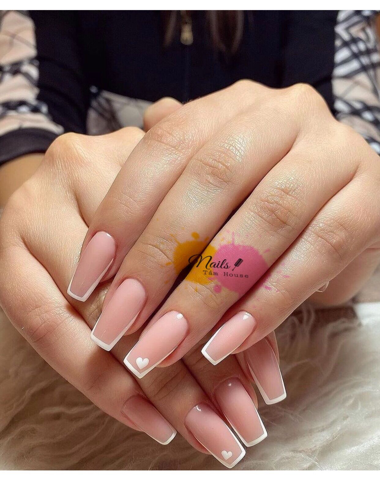 NailBox thiết kế - Móng up đặt tiệm làm - cần thay đổi chi tiết inb tiệm