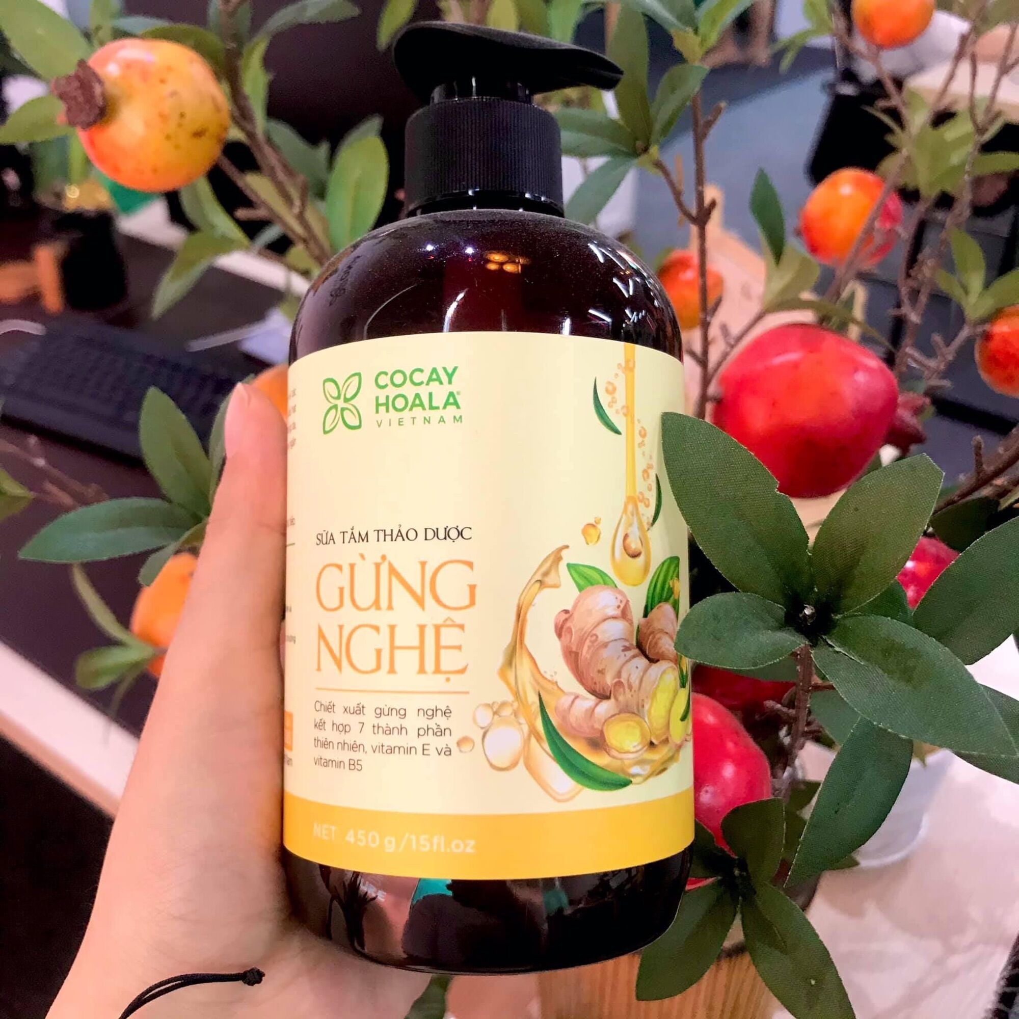 [SỈ 5 CHAI] Sữa tắm thảo dược gừng nghệ 300ml