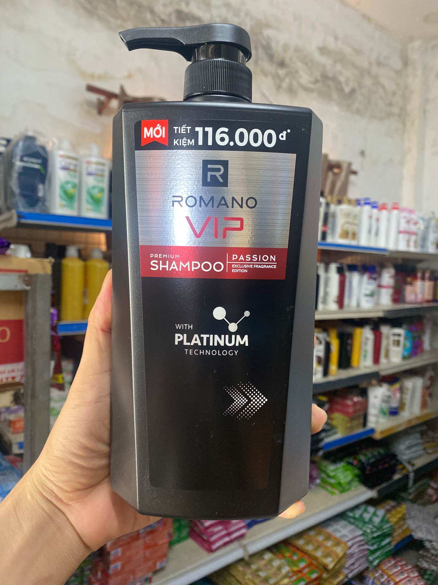 (830g)Dầu gội đầu Romano Vip chai 830g pasion Hương Bí Ẩn Nam Tính