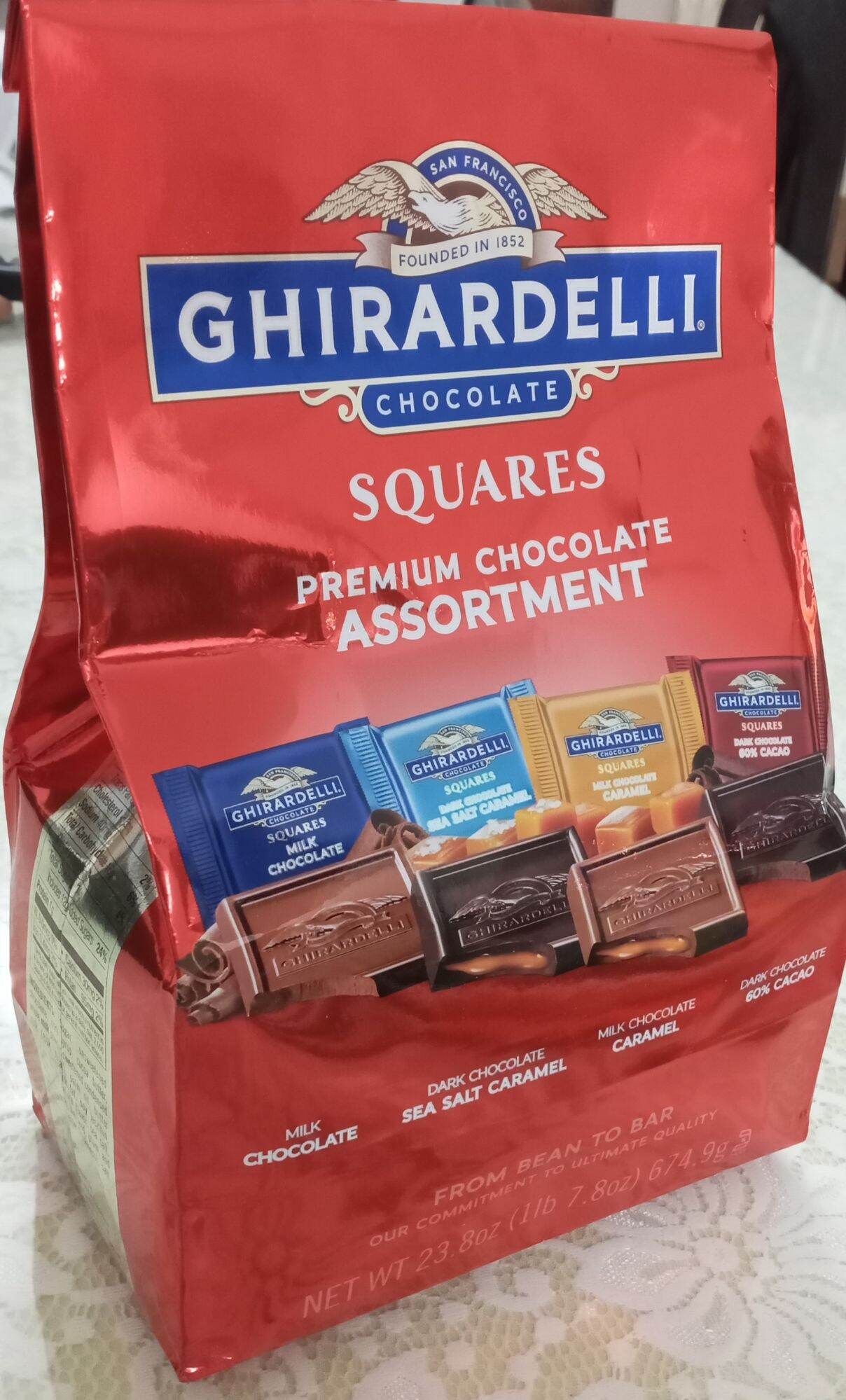 (Nhập Mỹ - Date 31/05/2022) Socola cao cấp Ghirardelli Chocolate 4 vị đậm chất 675g
