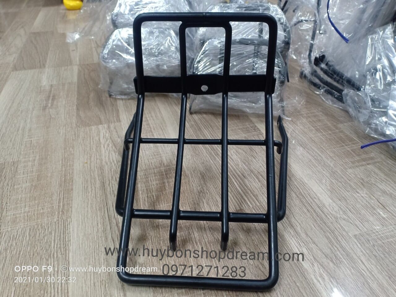 Baga trước màu đen xe dream