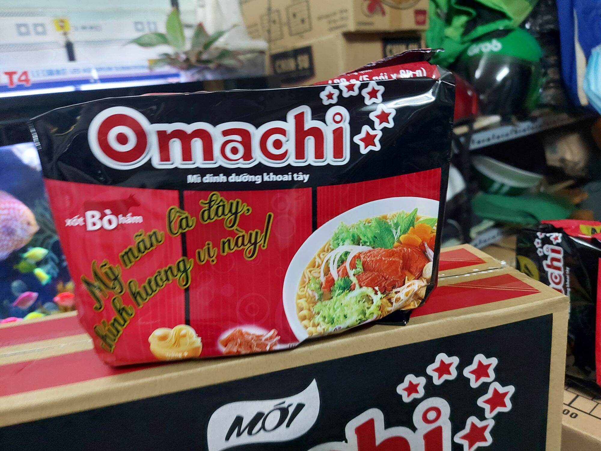 Mì omachi bò hầm thùng 30 gói