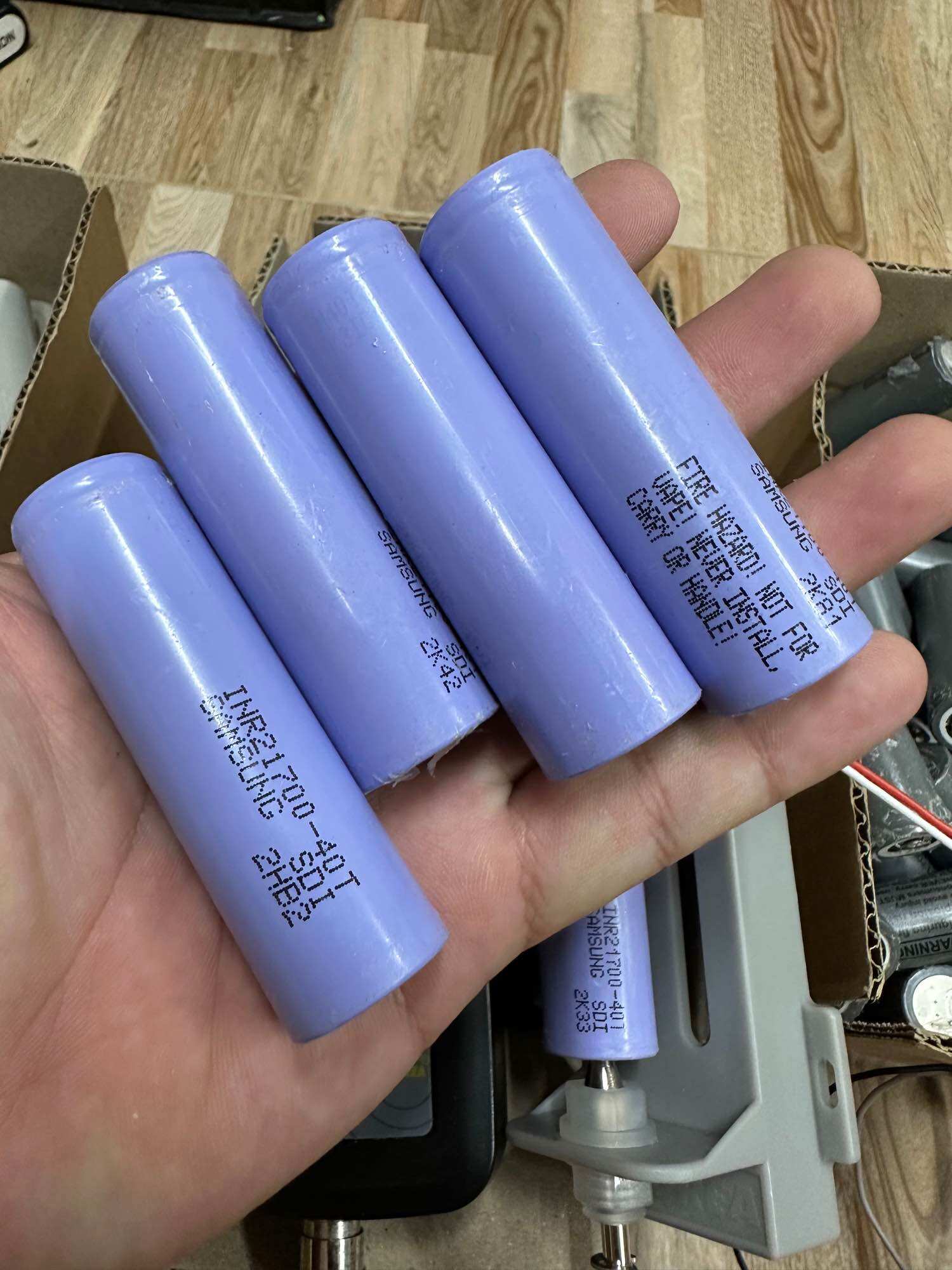 [COMBO 5 viên] SAMSUNG 40T 21700 4000mAh xã cao  ( Tháo từ khối pin USA )