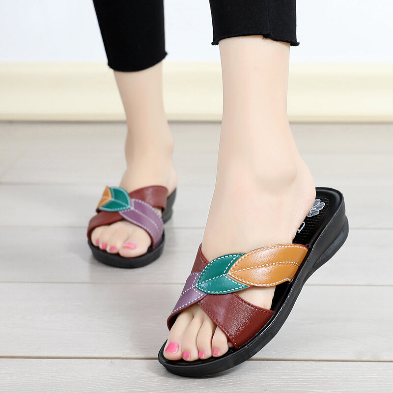 Giày Sandal Nữ Đế Xuồng Thời Trang Mùa Hè Chống Trơn Trượt Giày Sandal Size Lớn Giả Da Dép Phong Cách Thoải Mái Dành Cho Các Bà Mẹ