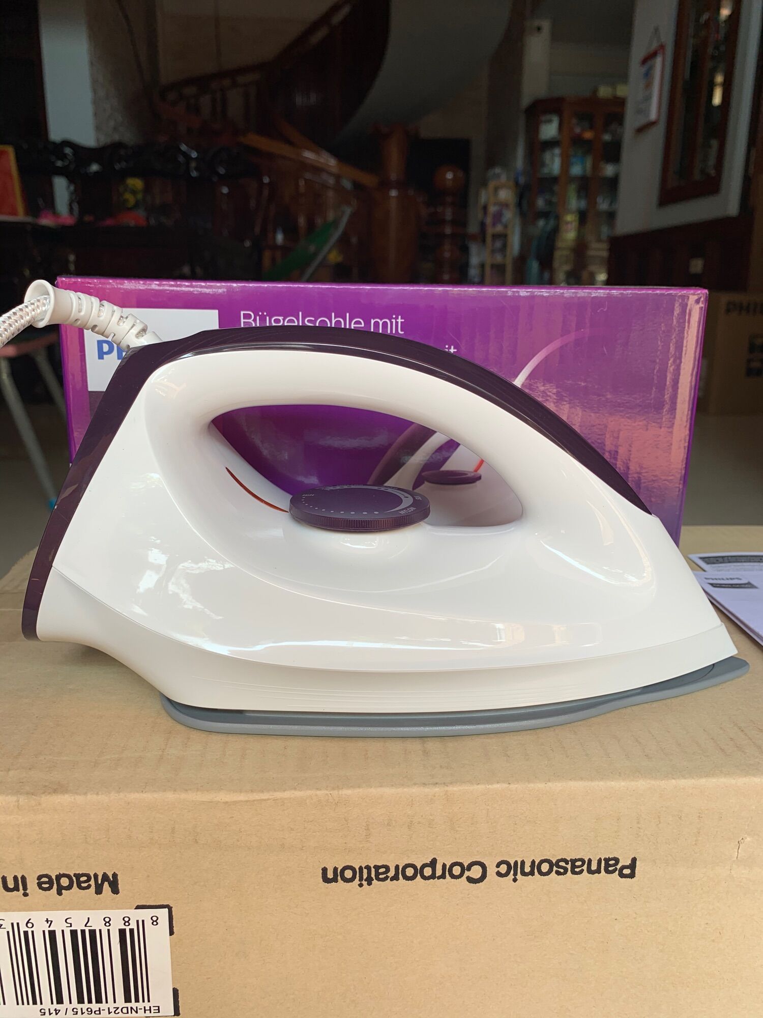 Bàn ủi Philips GC160