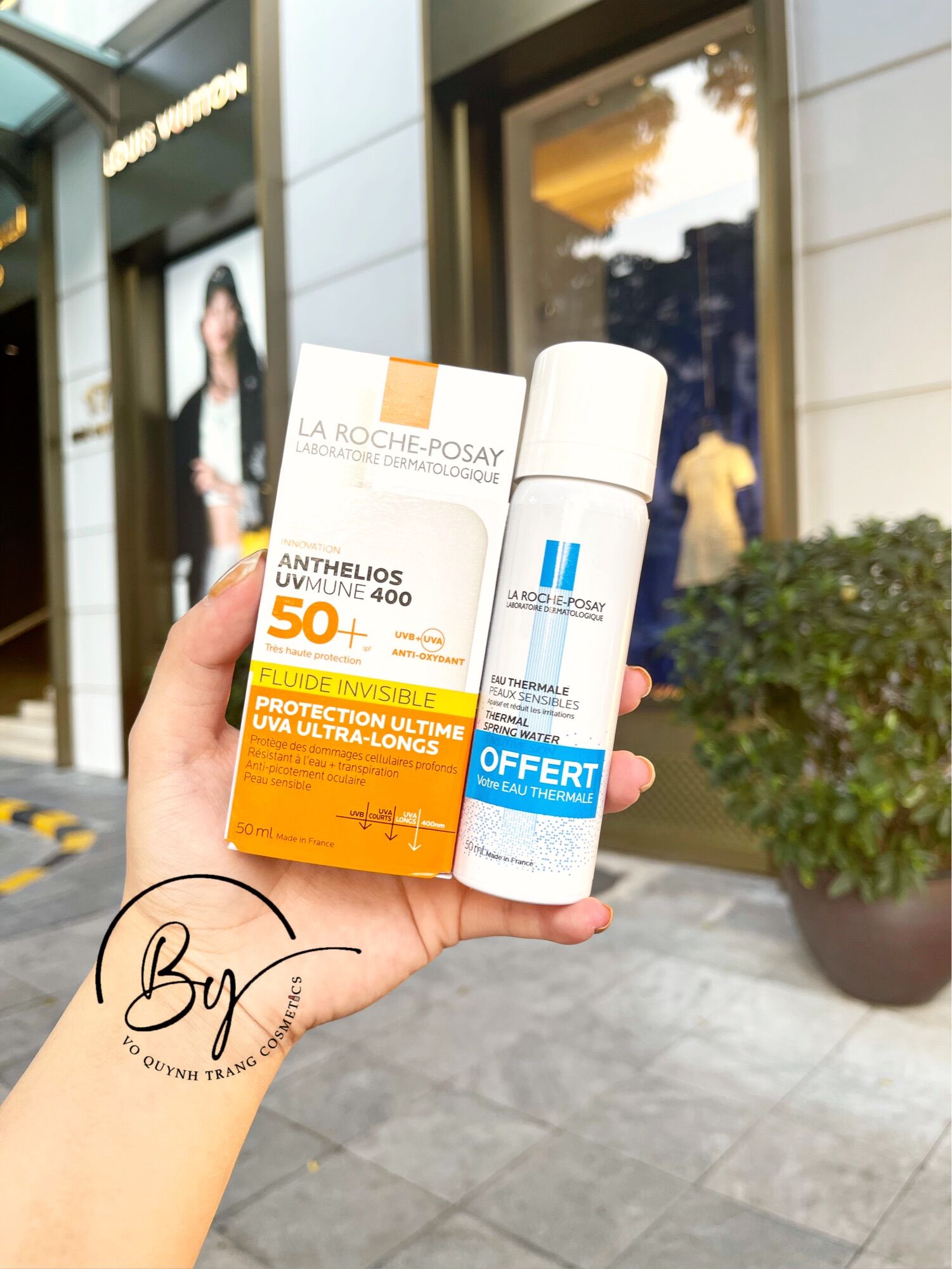 Set kem chống nắng Laroche Posay Anthelios Fluide Invisible UV 400 + xịt khoáng mini 50ml