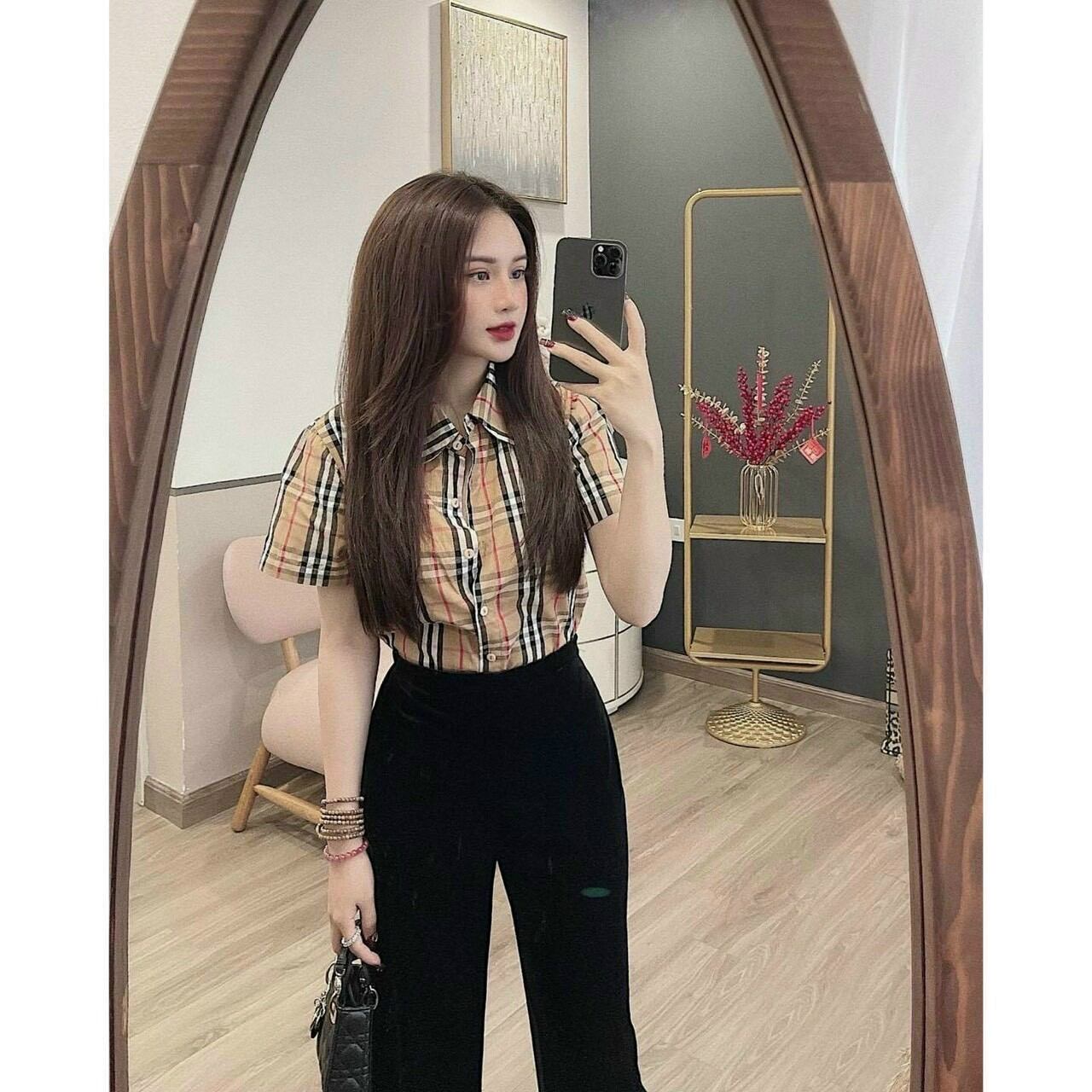 Áo nữ# áo kiểu nữ# áo sơ mi nữ# áo sơ mi tay ngắn, áo sọc caro xinh xinh, form từ 43kg đến dưới 50kg