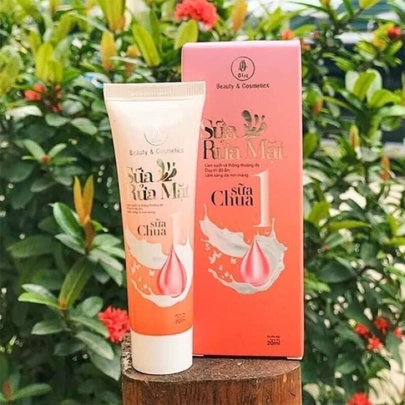 SỮA RỬA MẶT SỮA CHUA OLIC - trắng da, mờ nám (mẫu mới)