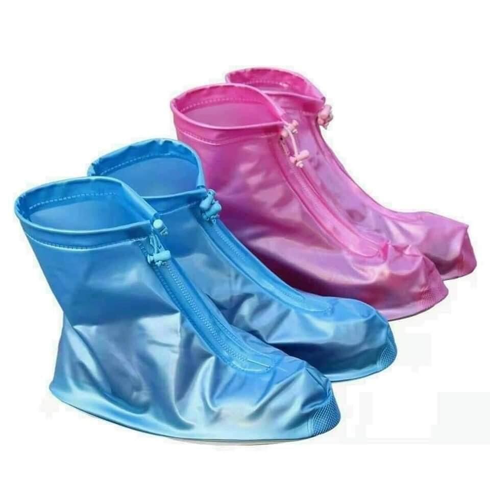 Ủng đi mưa . Ủng chống nước bảo vệ giầy