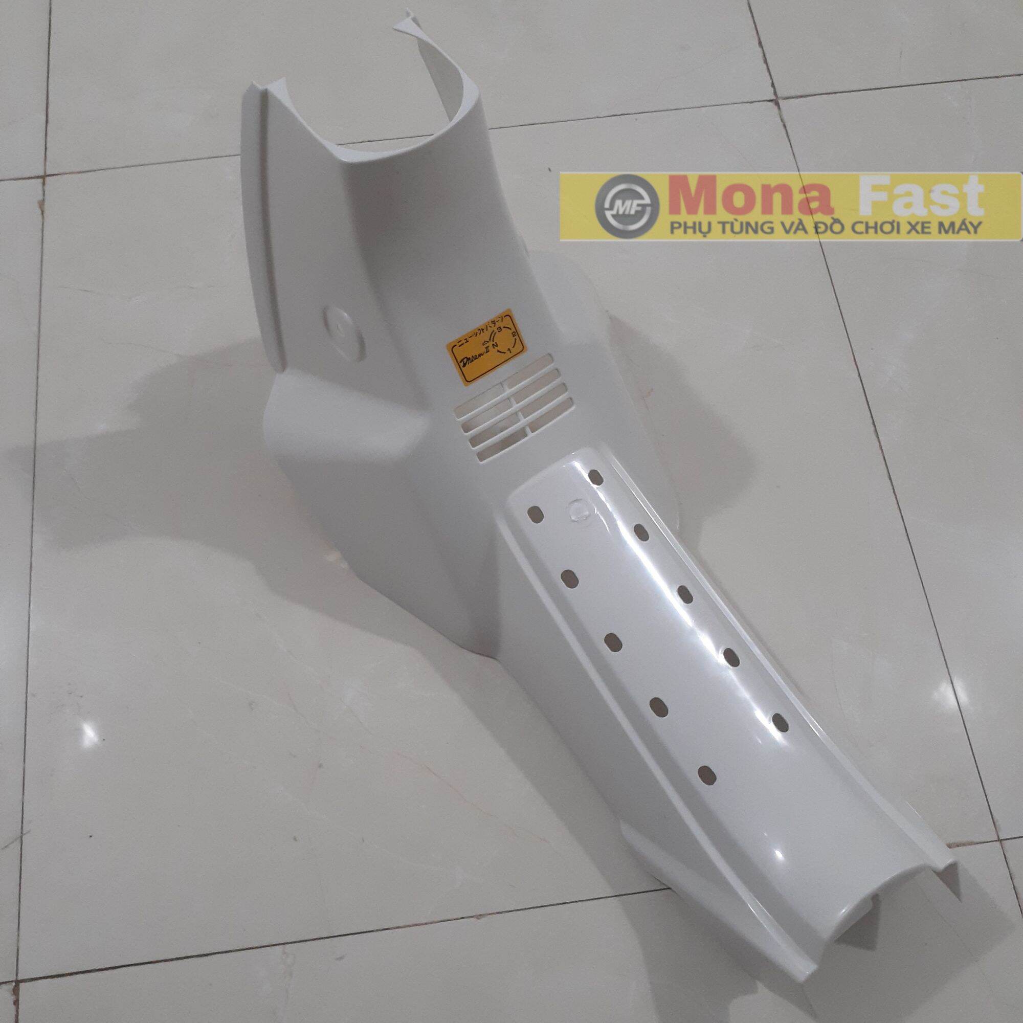 Yếm cắt xe Dream màu trắng