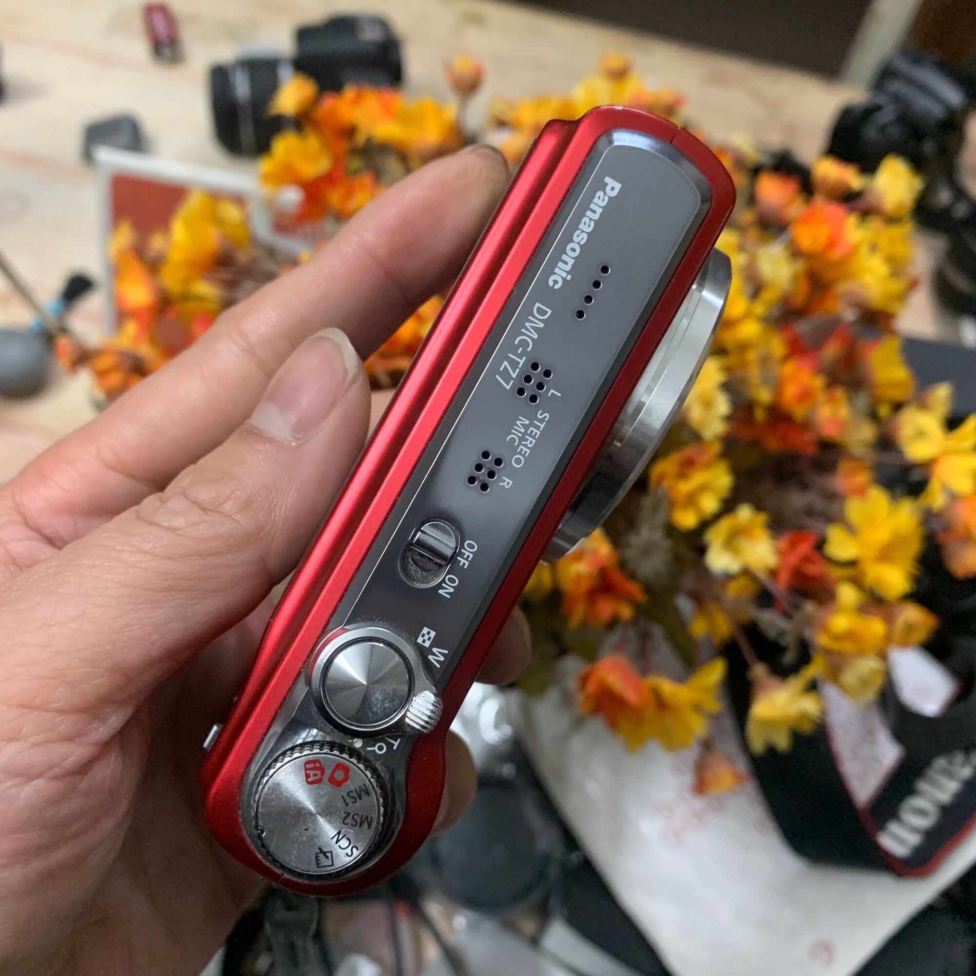 Máy ảnh Lumix TZ7 quay chụp tốt
