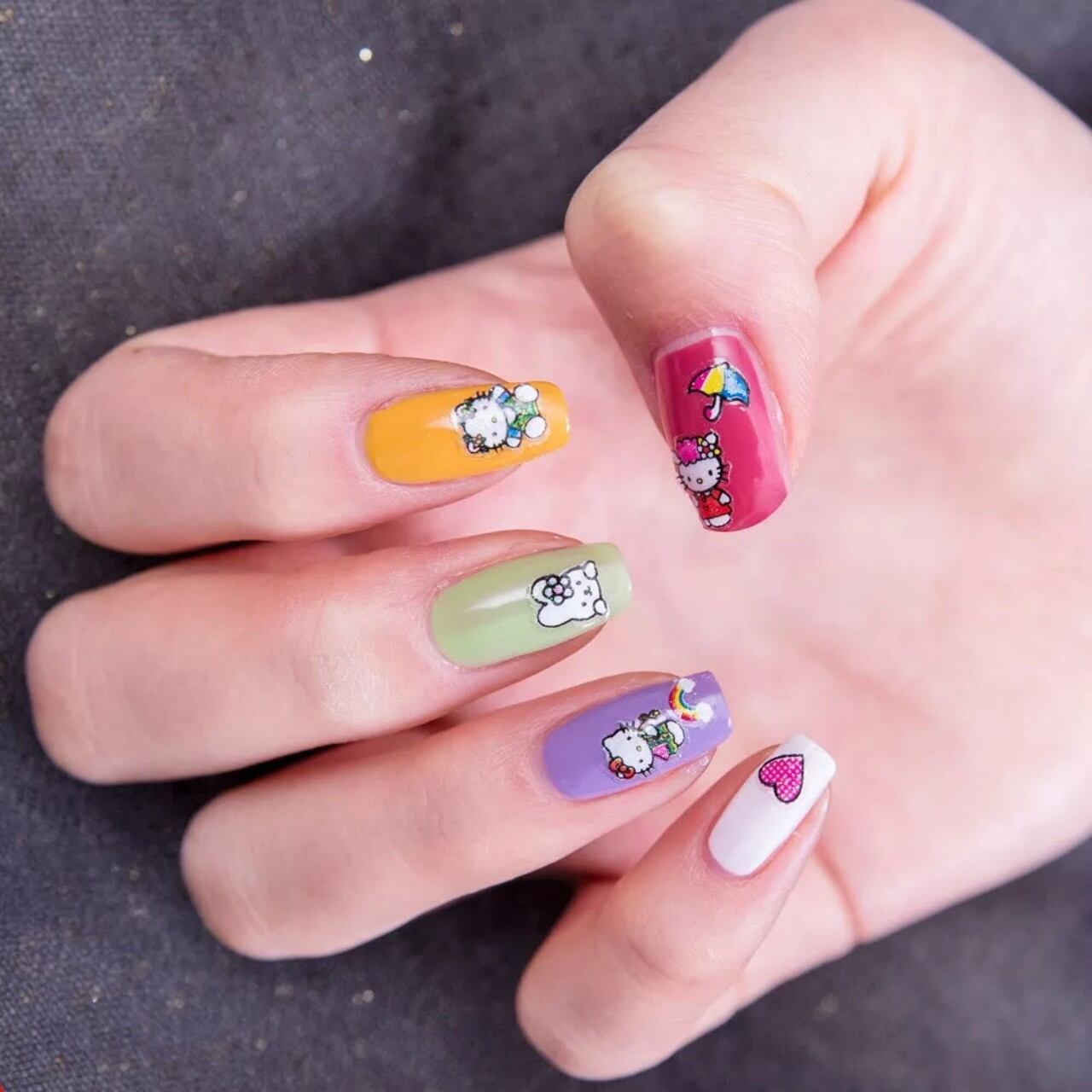 Miếng dán móng tay hình hello kitty loại 1 cho bé