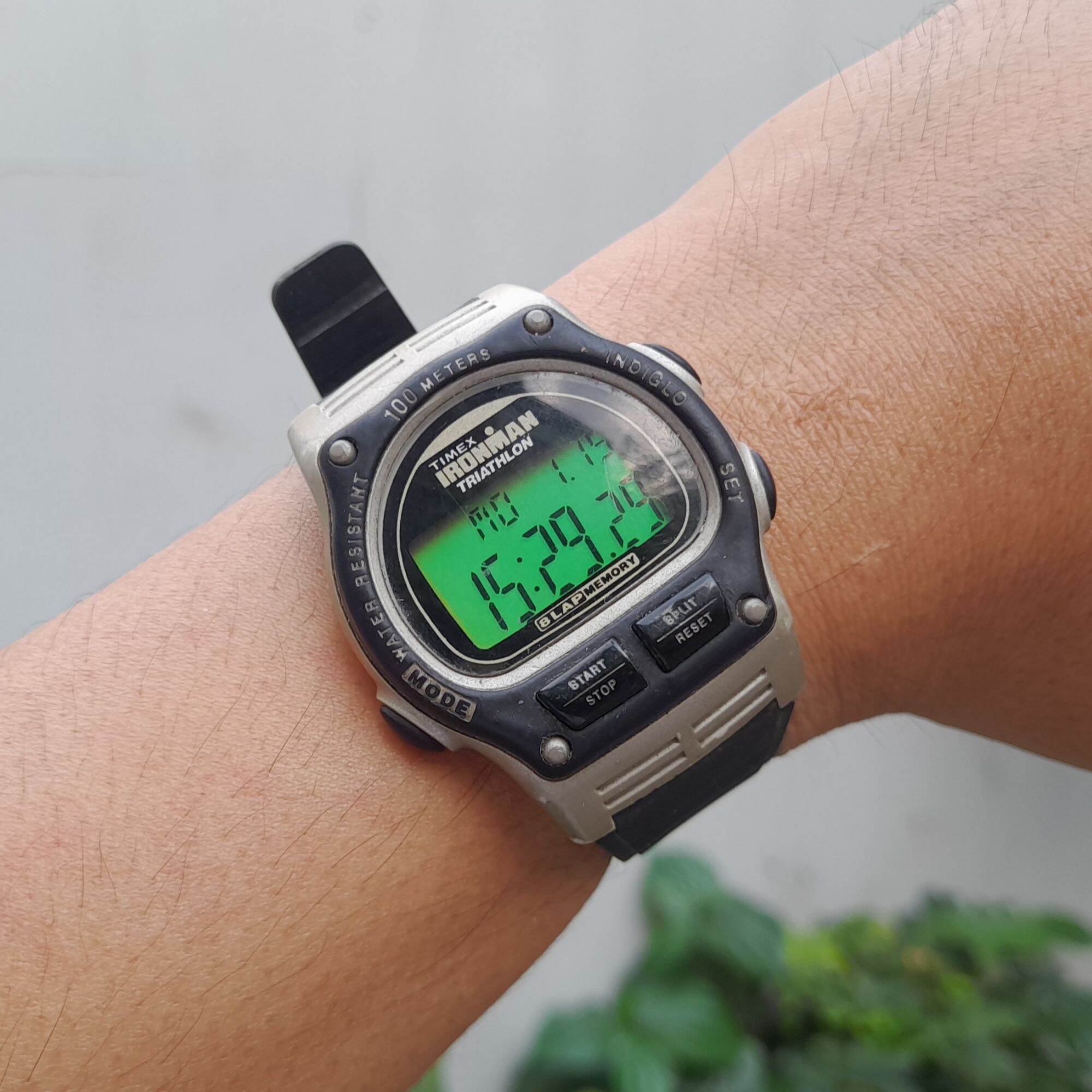 Đồng hồ Timex thương hiệu Mỹ