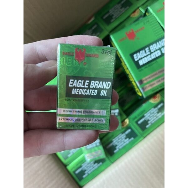 Dầu gió xanh con ó Eagle Brand chai 3ml