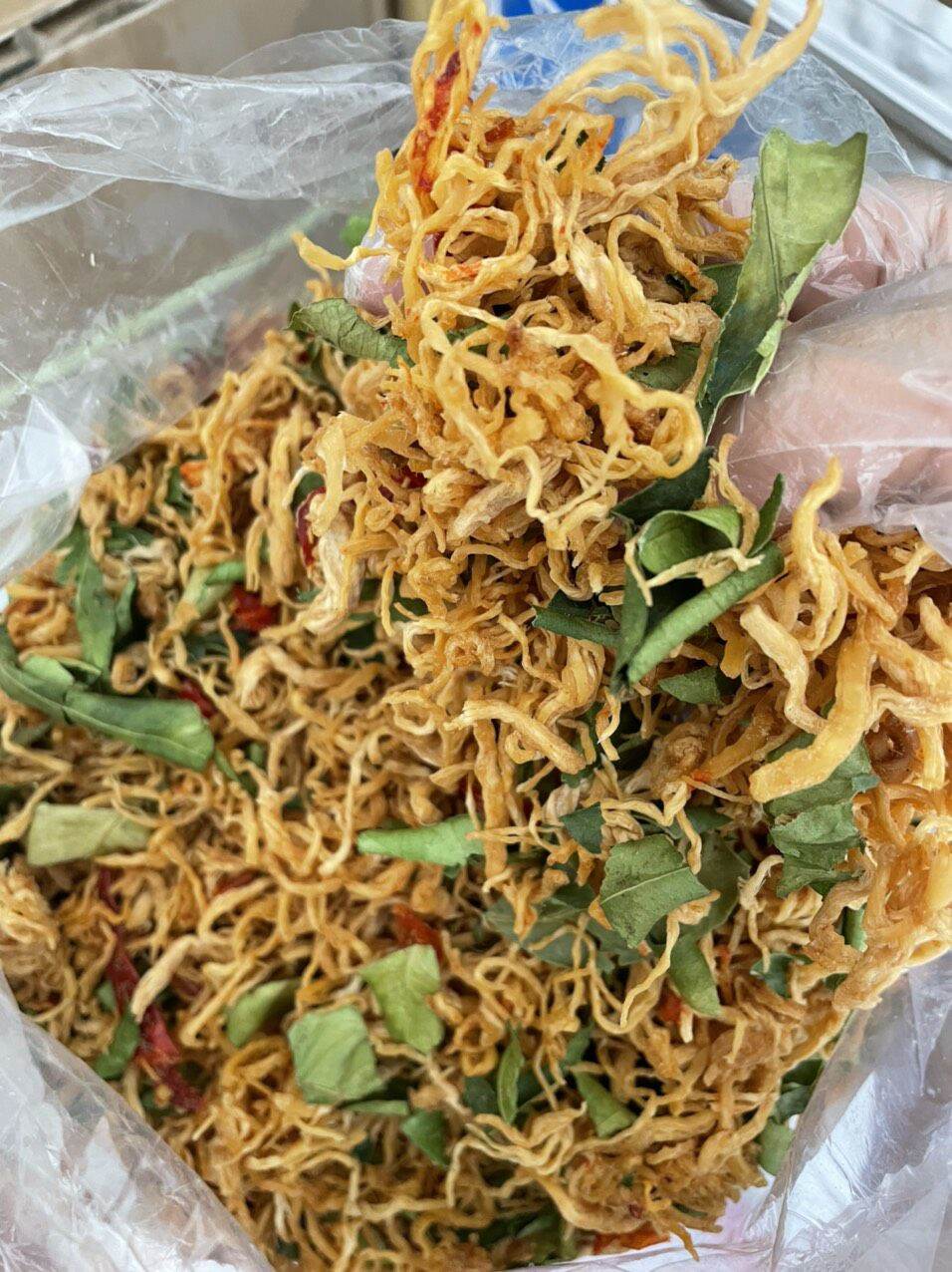 250G Khô gà xé cay lá chanh loại 1 sợi khô gà dai, giòn ngọt thịt. khô gà nhà làm , vị gia truyền