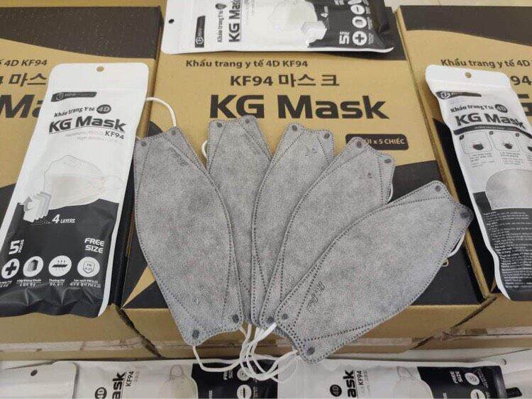 Khẩu trang 4D KG Mask KF94.➩Quy cách đóng gói : 1 túi 5 chiếc
➩Mô tả sản phẩm 
✔ 1 lớp giấy lọc kháng khuẩn, 3 lớp vải SMS kháng khuẩn 
✔ Ngăn chặn khói bụi, vi khuẩn, bảo vệ hệ hô hấp.

✔ Chất liệu vải không dệt tự nhiên, mềm mịn, không thấm nước.