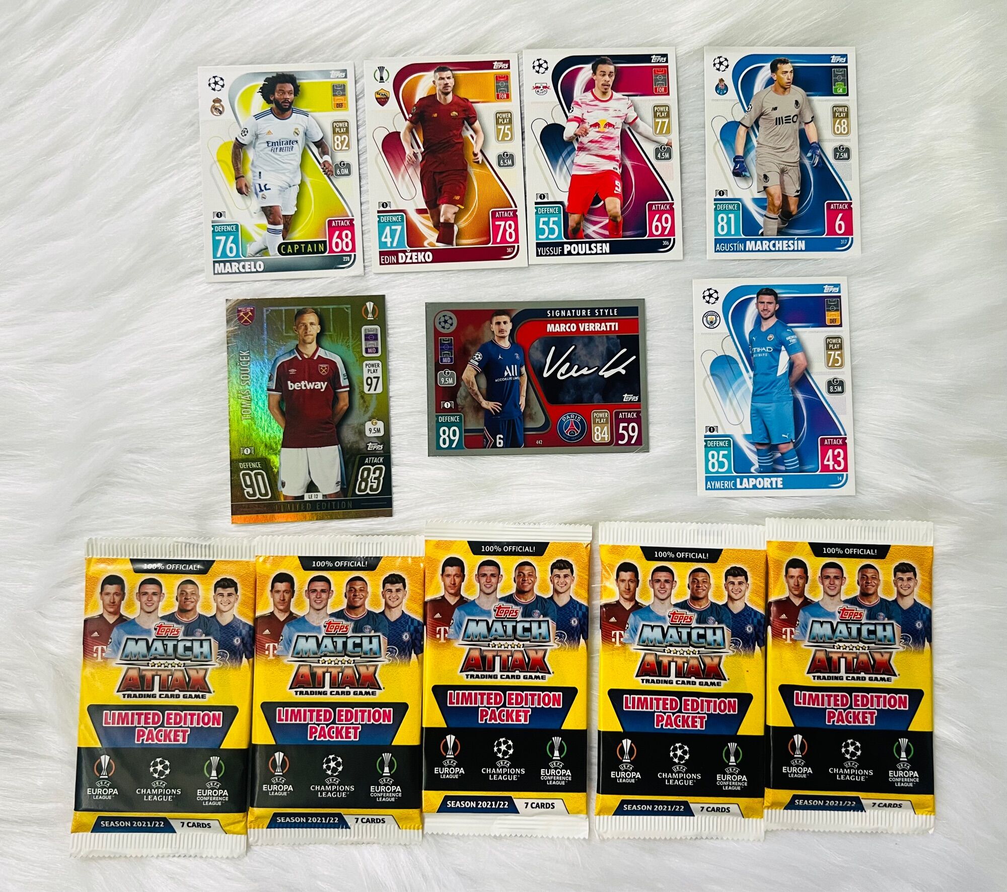 Gói thẻ lẻ Match Attax Limited Champions league 21/22