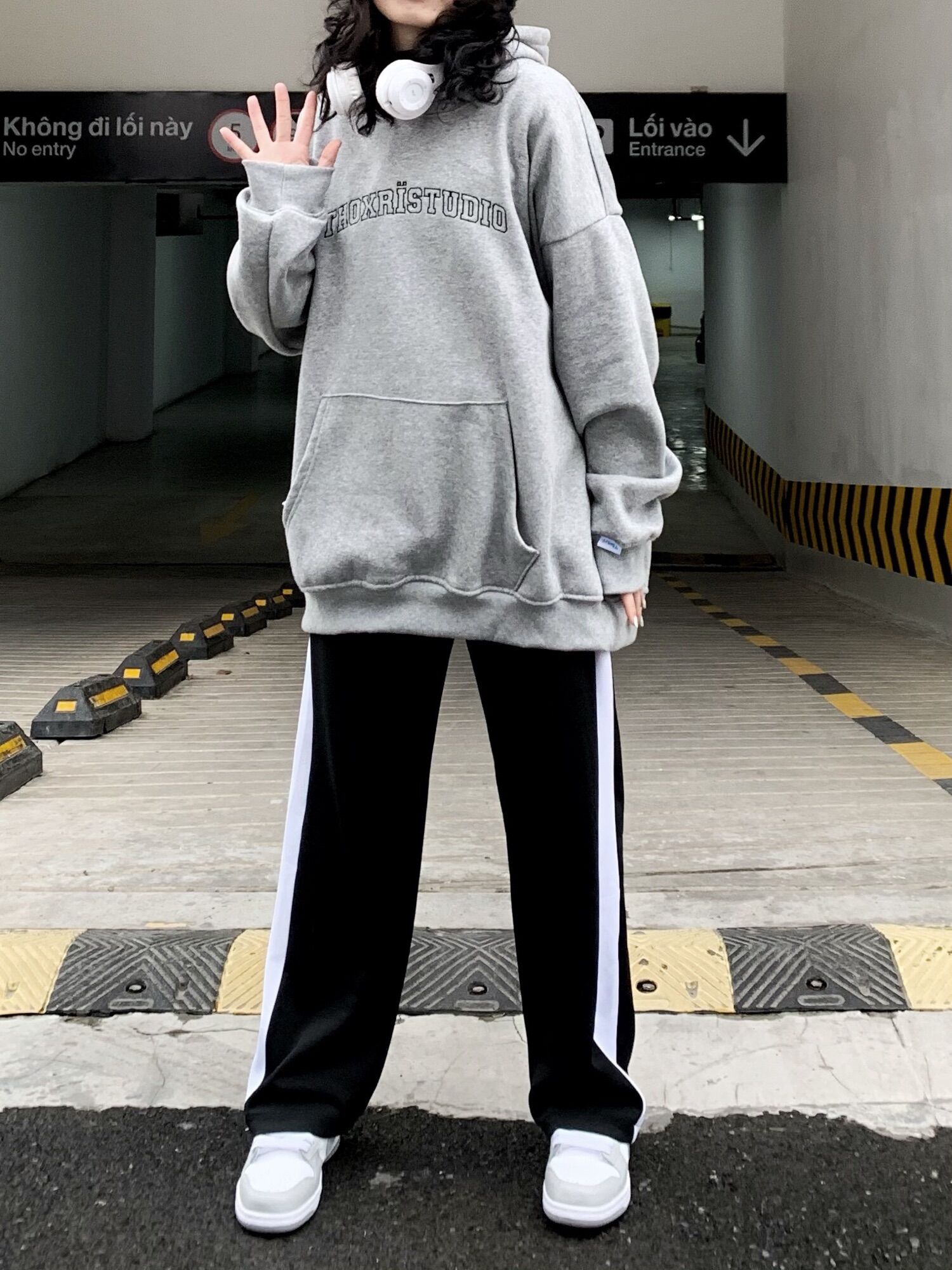 Hoodie Basic / THOXRI