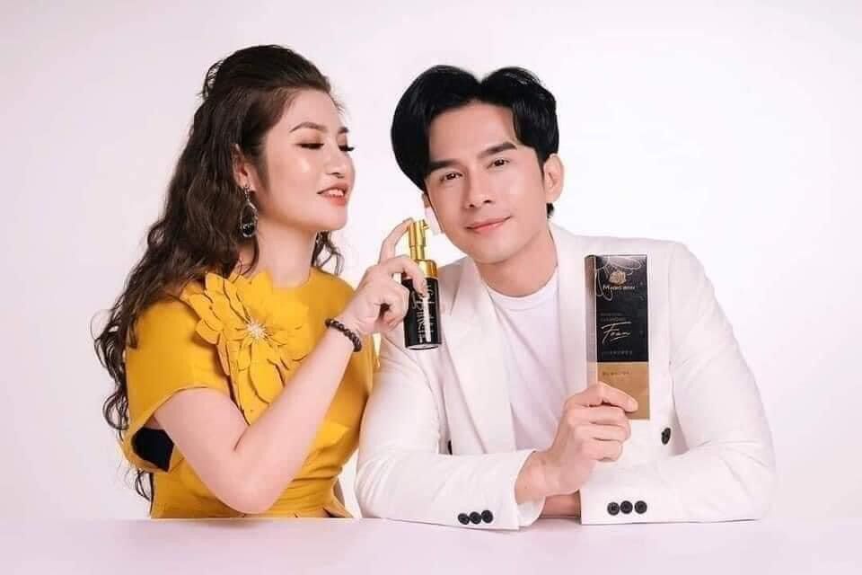 Sữa rửa mặt tạo bọt