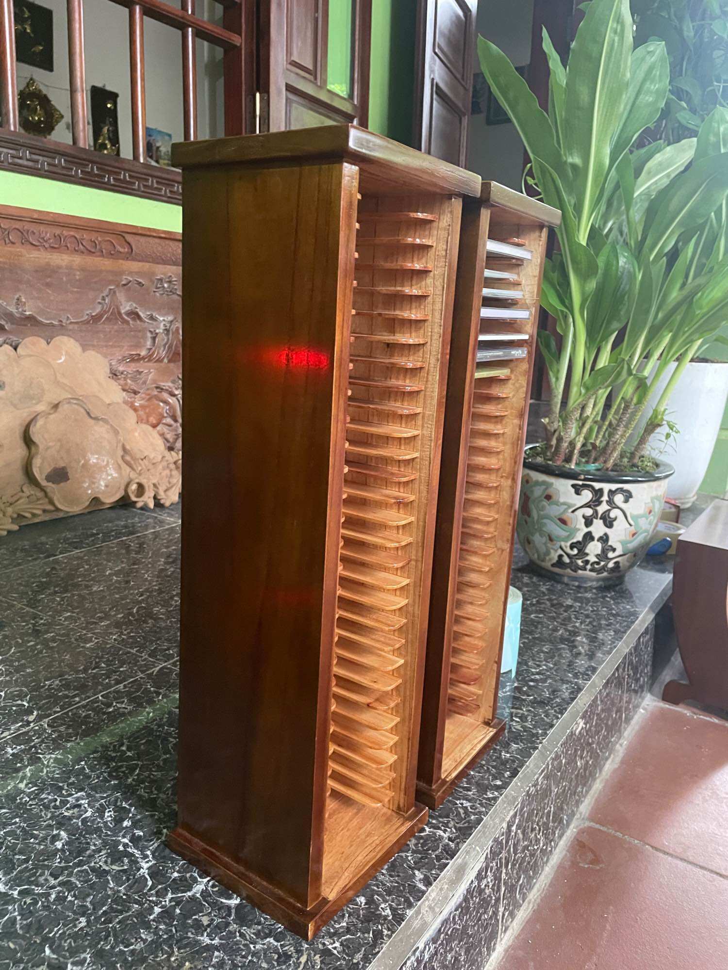 Kệ Đĩa CD hình Chữ Nhật