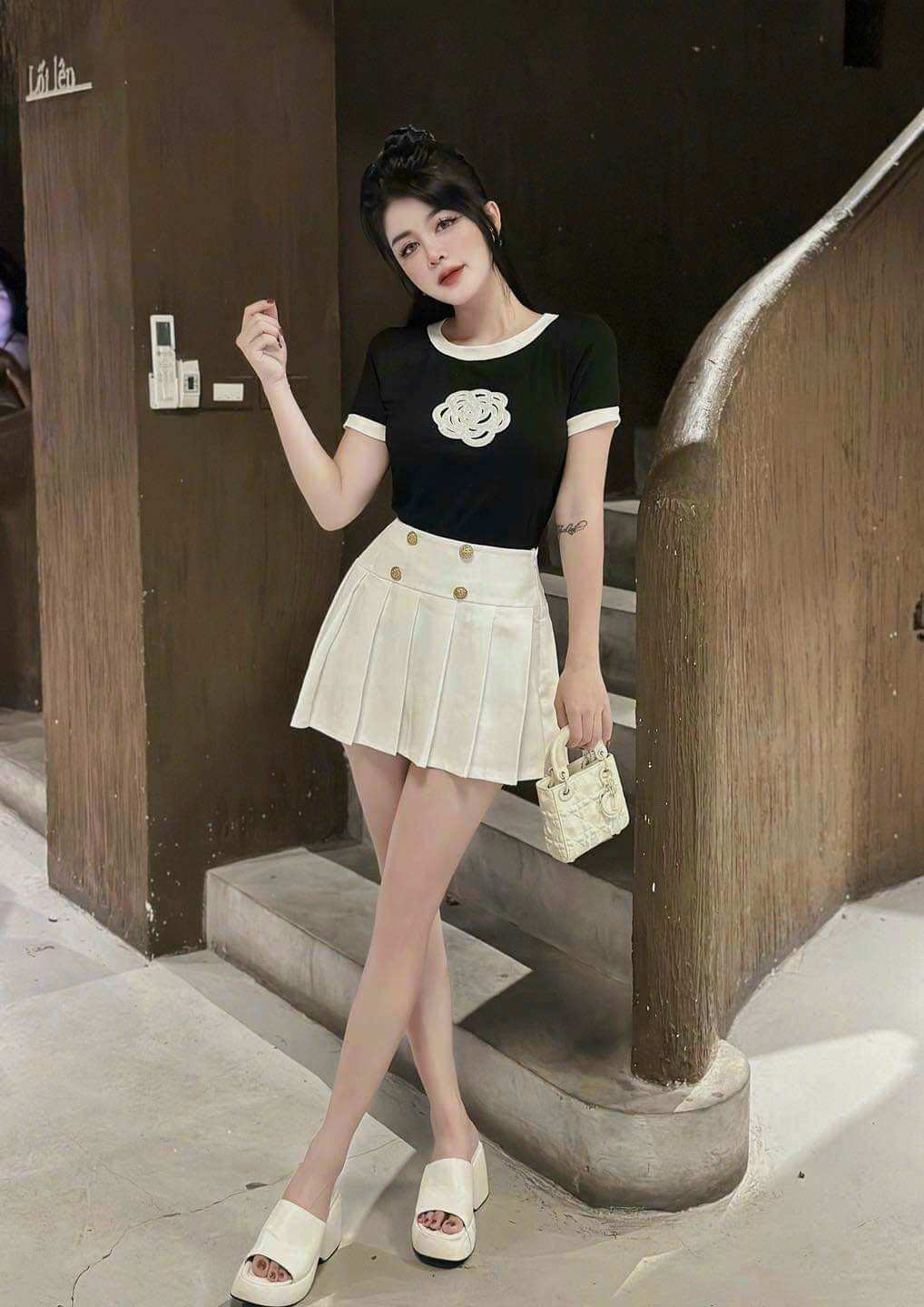 ÁO COTTON THÊU HOA CAO CẤP