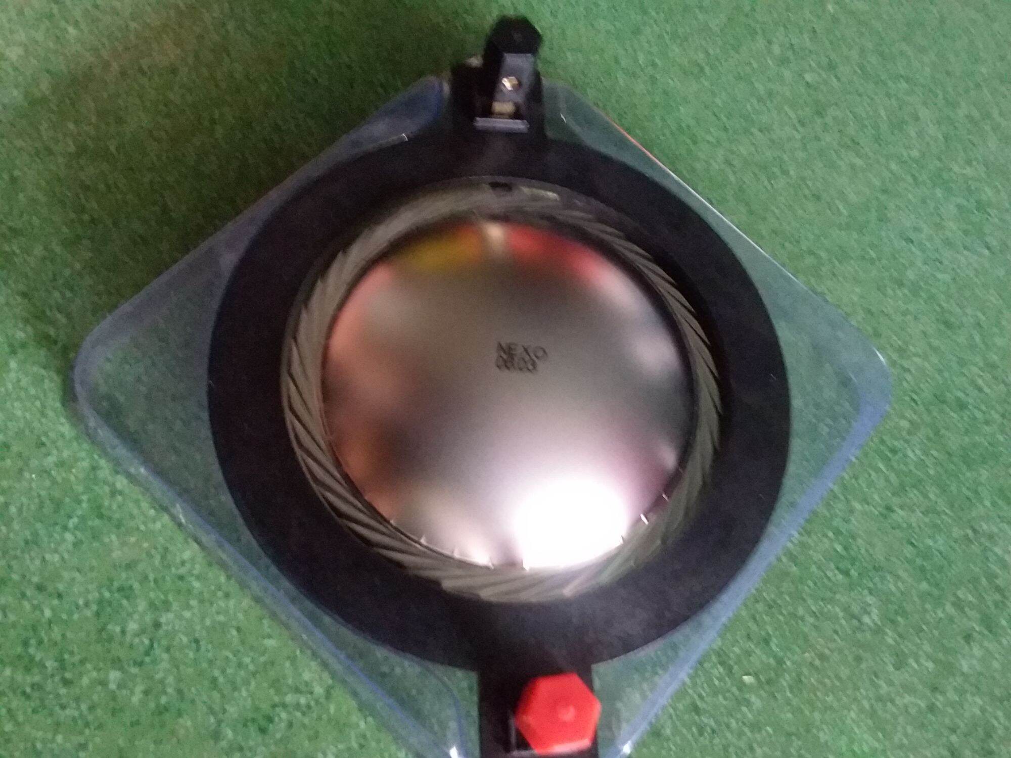 1 MÂM TRÉP DẸP 850 NEXO 74.4MM