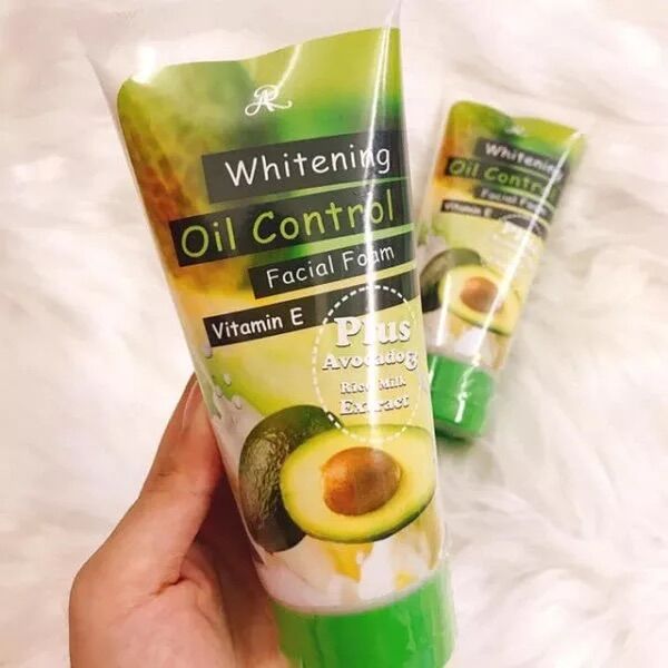 Set 2 tuýt SỮA RỬA MẶT Từ Bơ 210ml - Thái Lan
