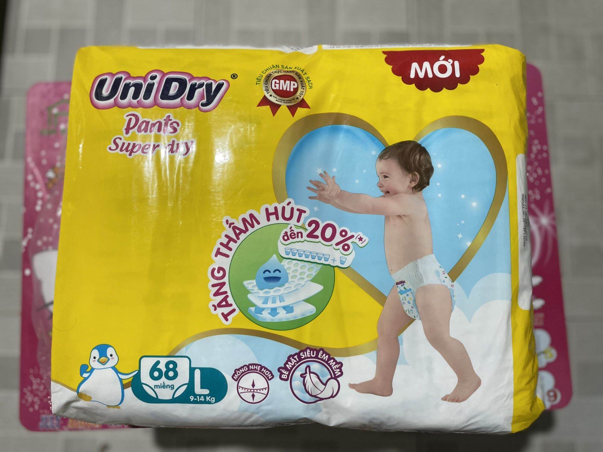 Tặng 8 miếng Tã quần unidry L68 miếng siêu mỏng khô thoáng