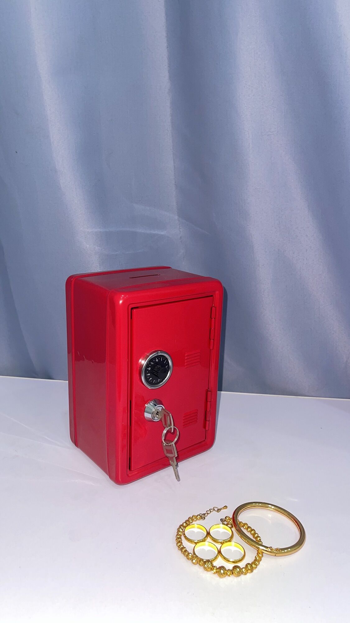 Két sắt mini tiết kiệm tiền kích thước 12x18