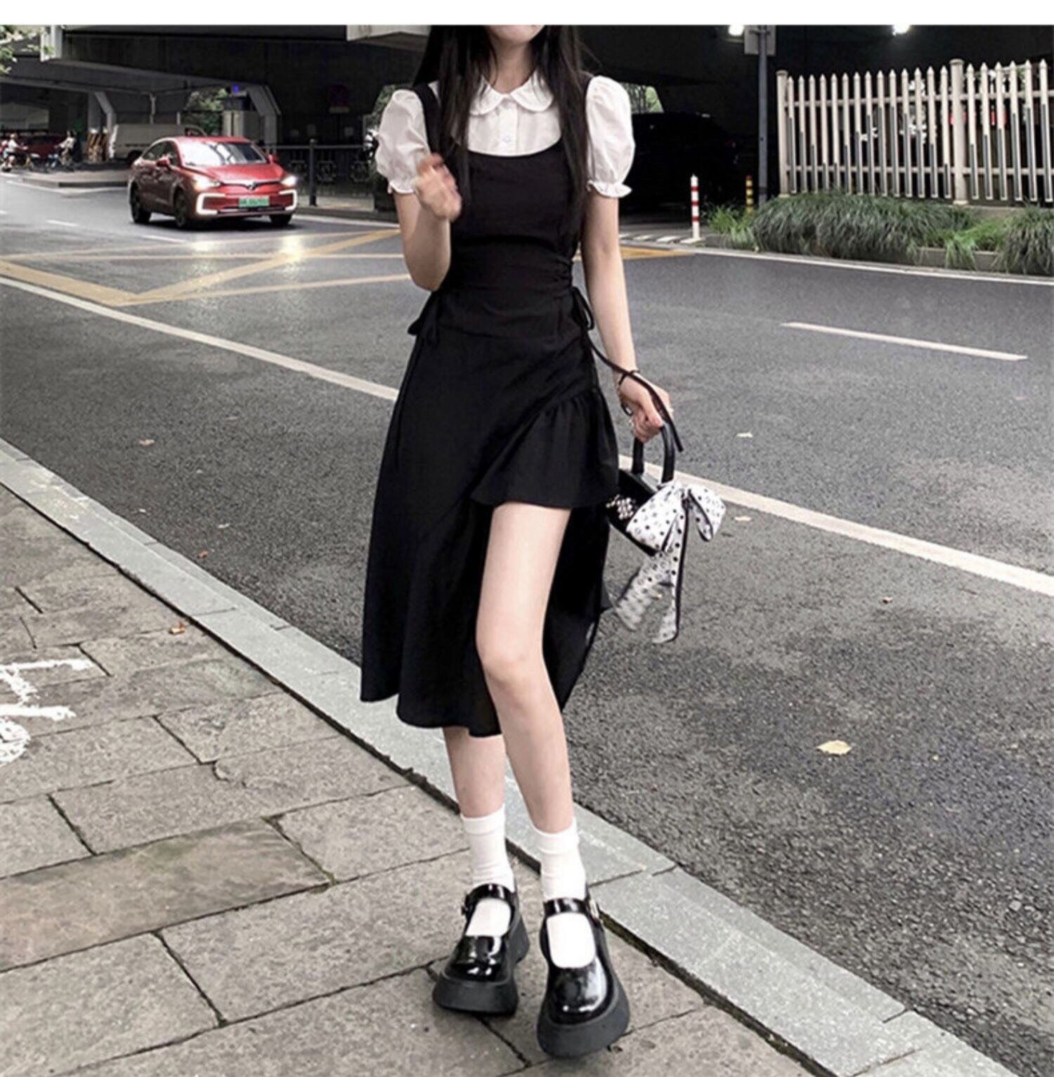 Váy đen maxi trễ vai dáng xoè tay dây thả trẻ trung