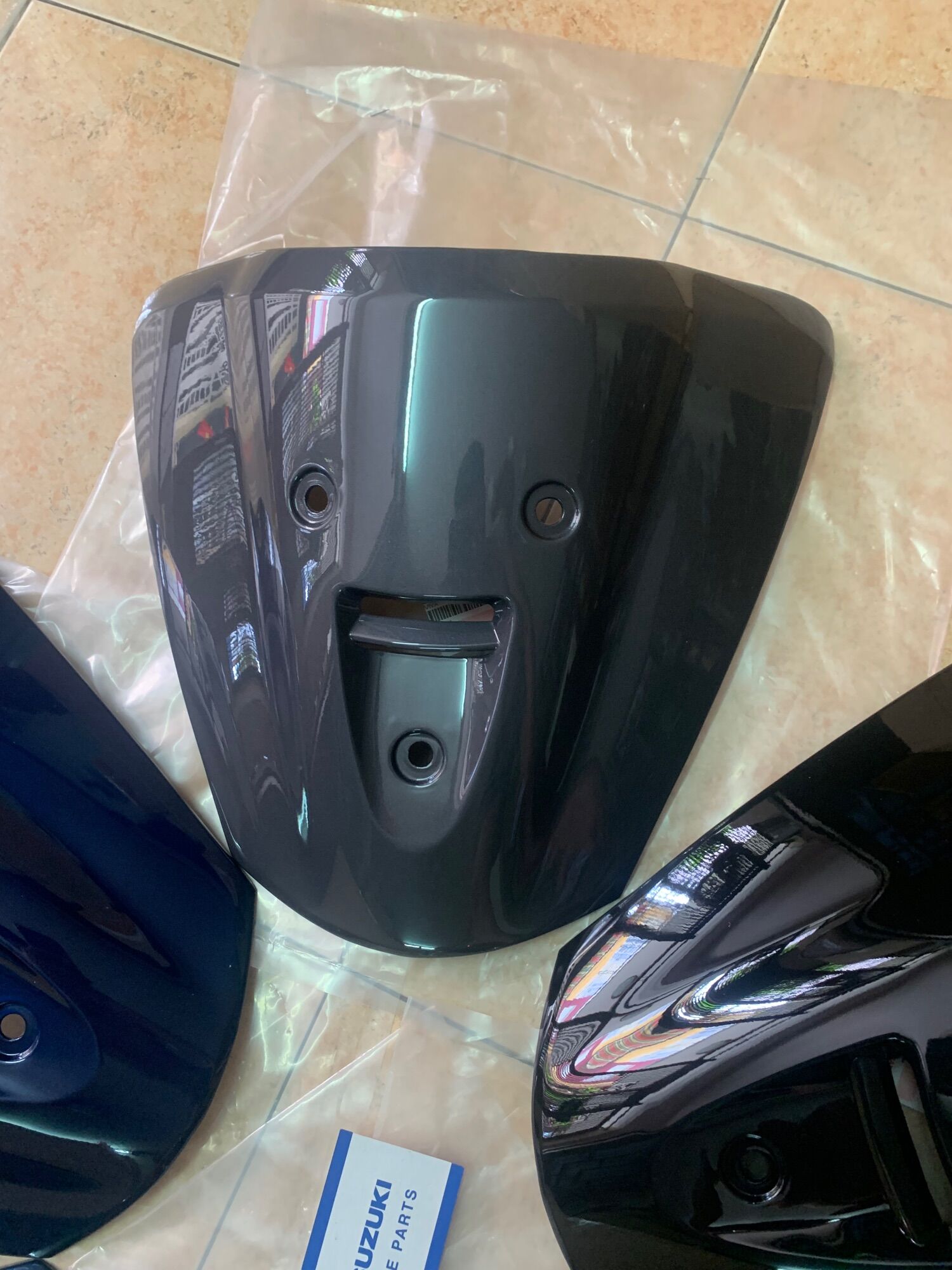 Mặt nạ viva 110 suzuki chính hãng