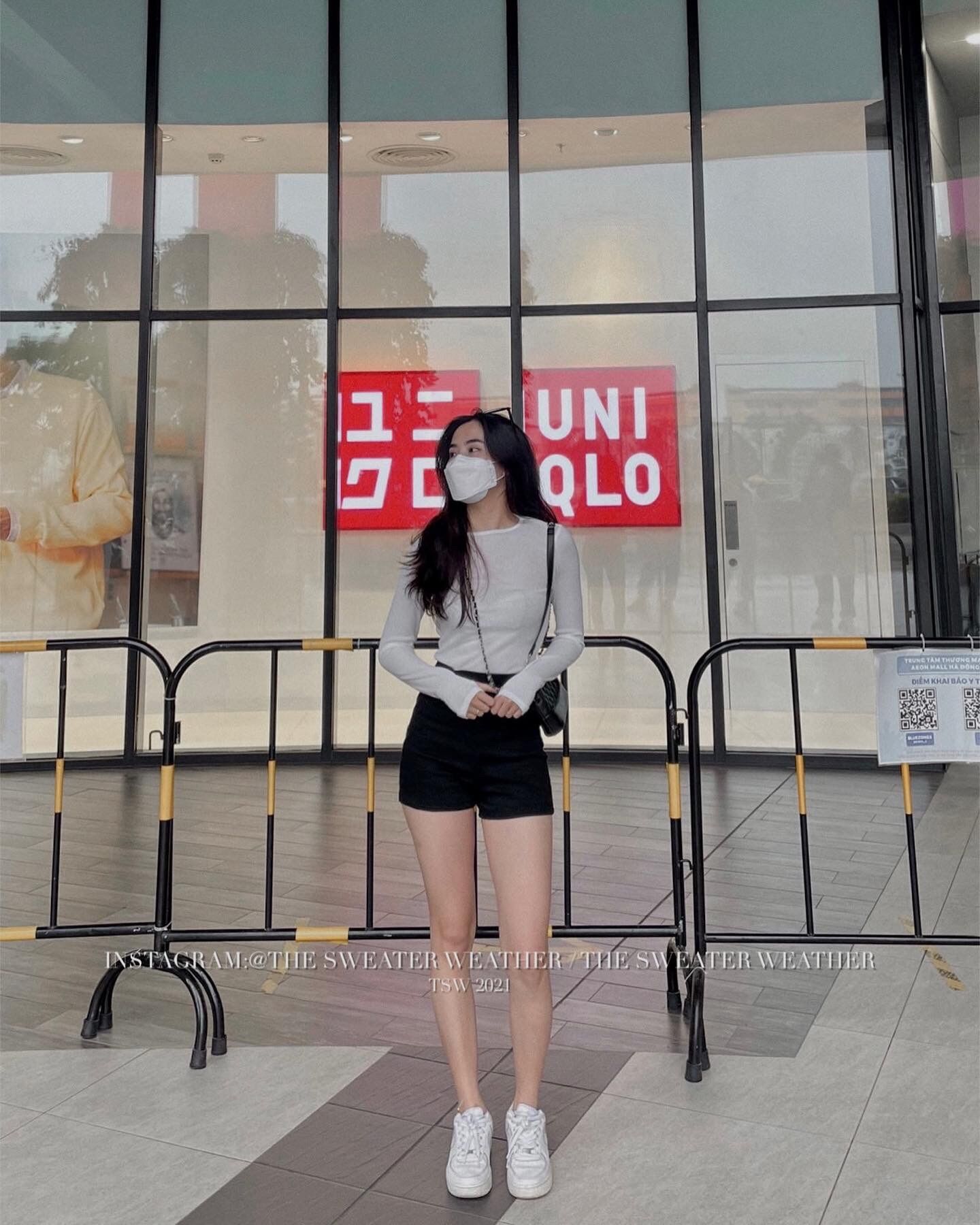 Quần short thô dáng ôm cạp cao kéo khoá the.sweaterweather TSW