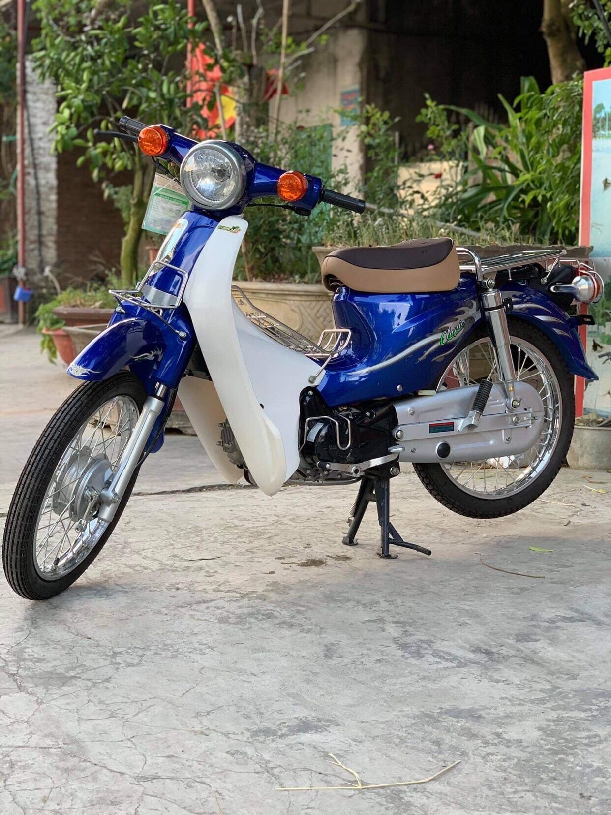 Kính đồng hồ xe máy cúp 81 đời mới