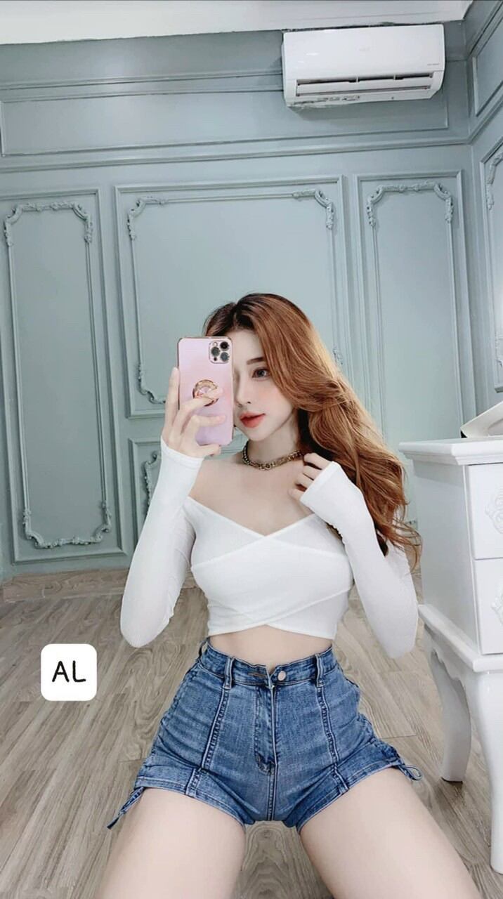Áo Thun Kiểu Đắp Chéo Tay Dài Croptop Thun Gân