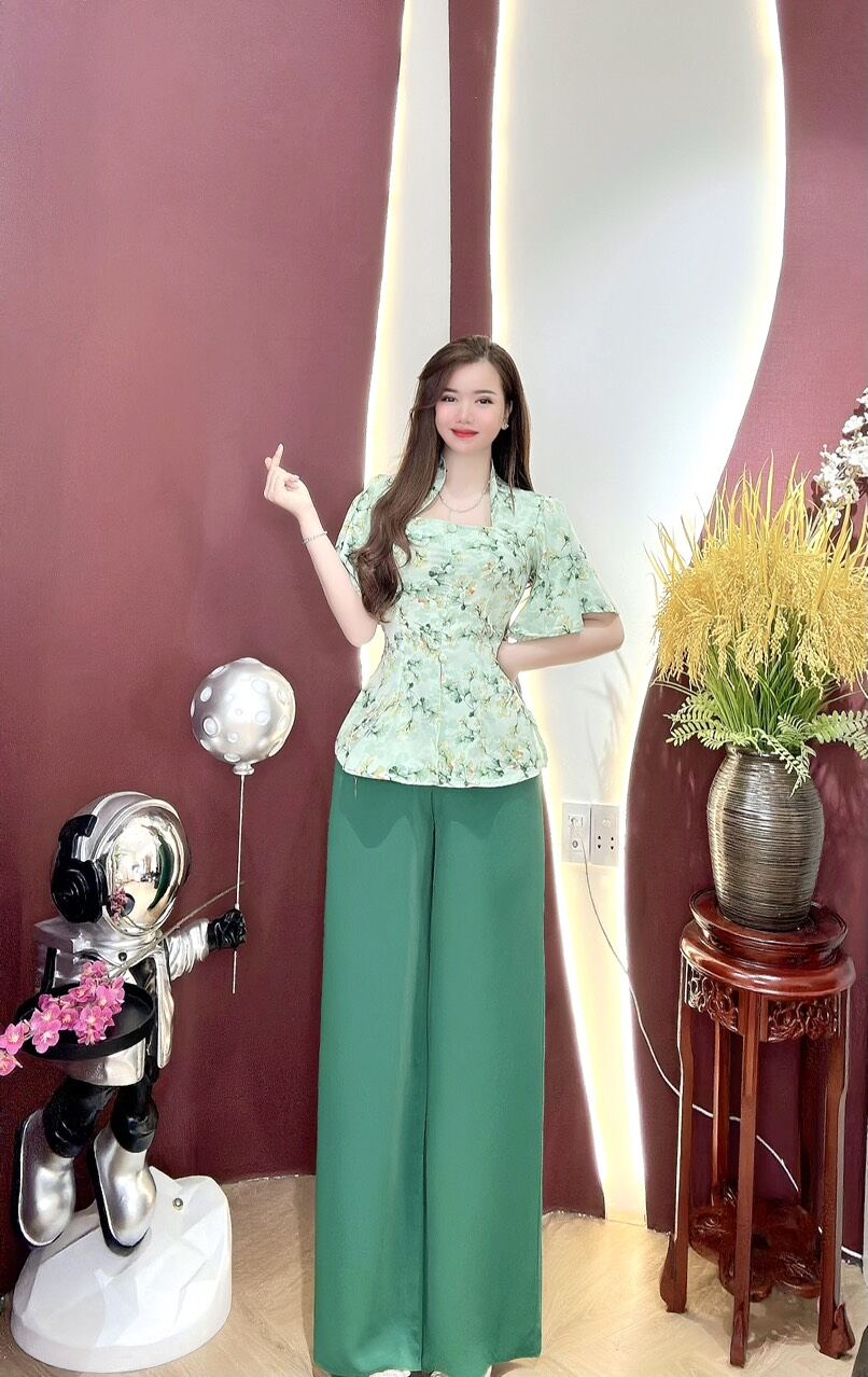 Bộ bà ba nữ hoàng tay loe/ Sét bà ba tay loe