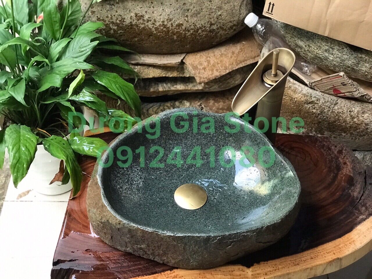 Lavabo đá cuội tự nhiên 100 %