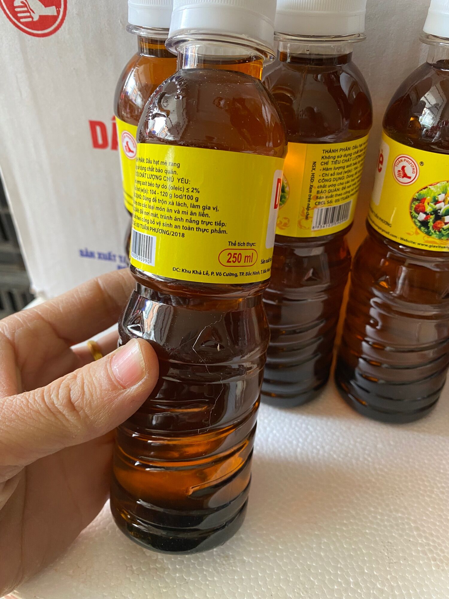 Dầu mè nguyên chất lọ 250ml