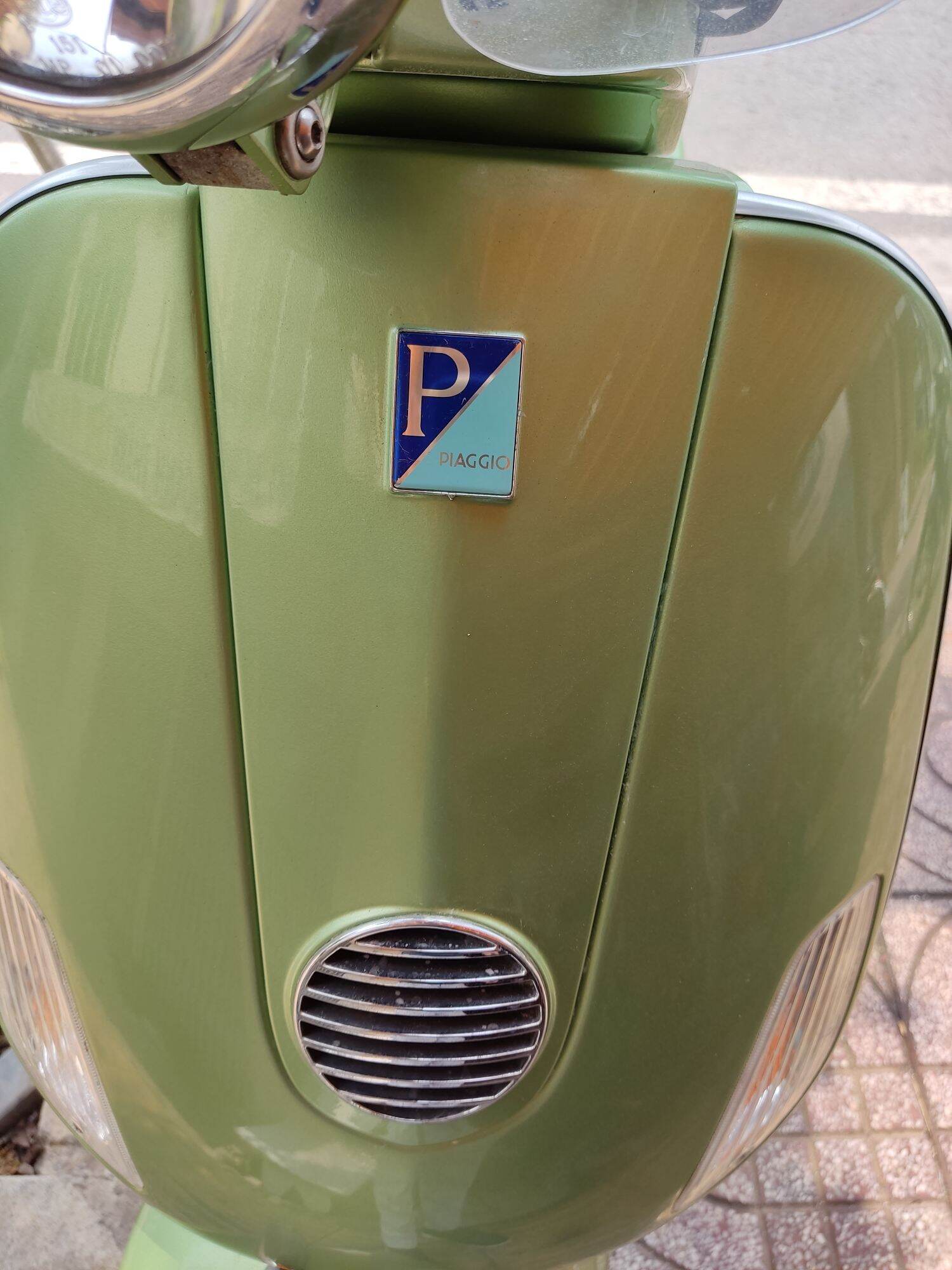 logo vespa