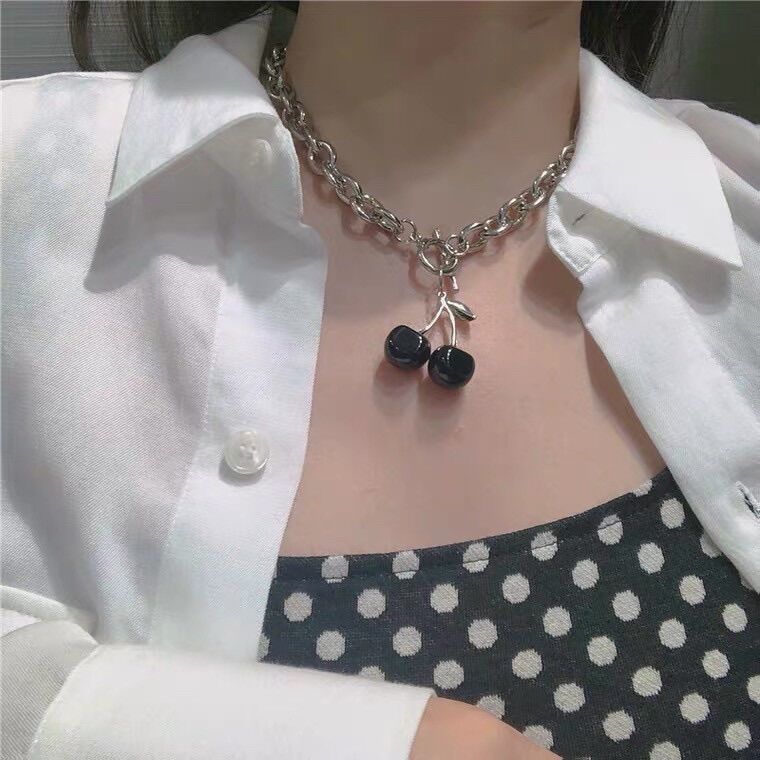 Dây chuyền cherry đen loại đẹp cá tính