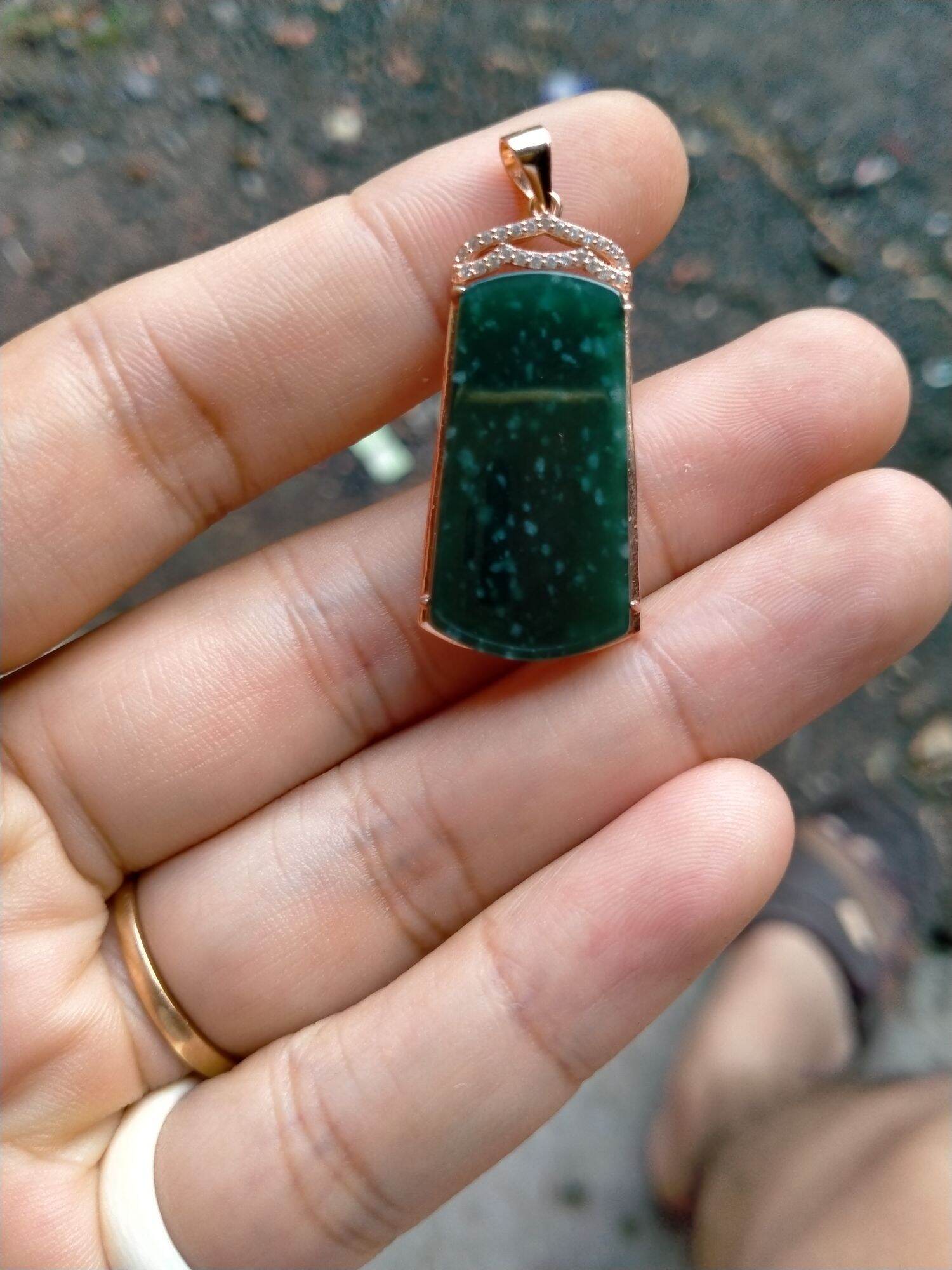 Mặt dây cẩm thạch lam bông tuyết