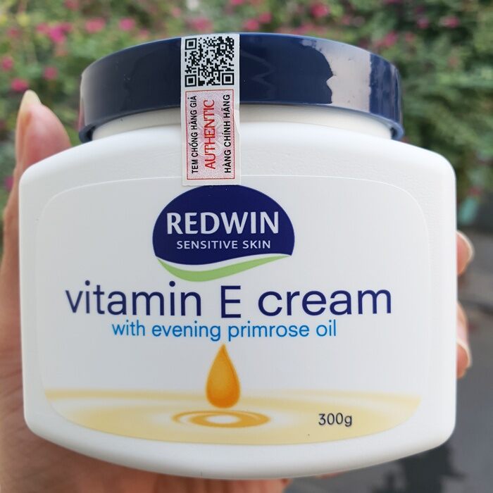 Kem dưỡng ẩm redwin vitamin e cream 300g úc dưỡng da... dưỡng thể vitamin e úc.