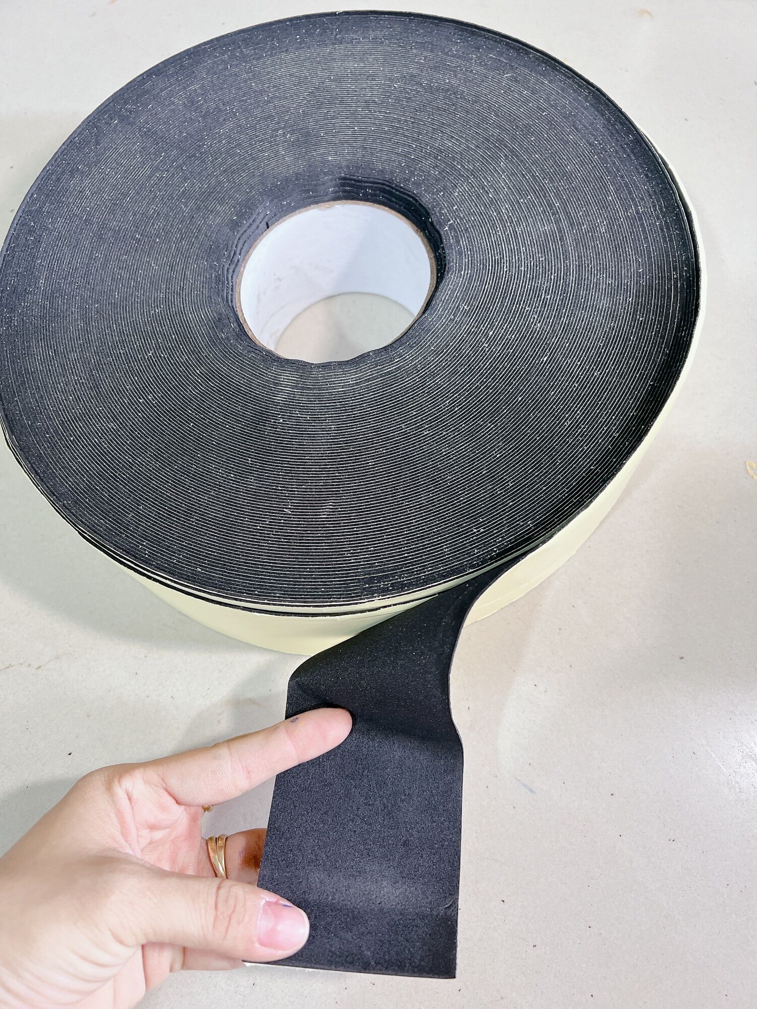 1 mét giấy dán eva bảng 65mm dán khung cell