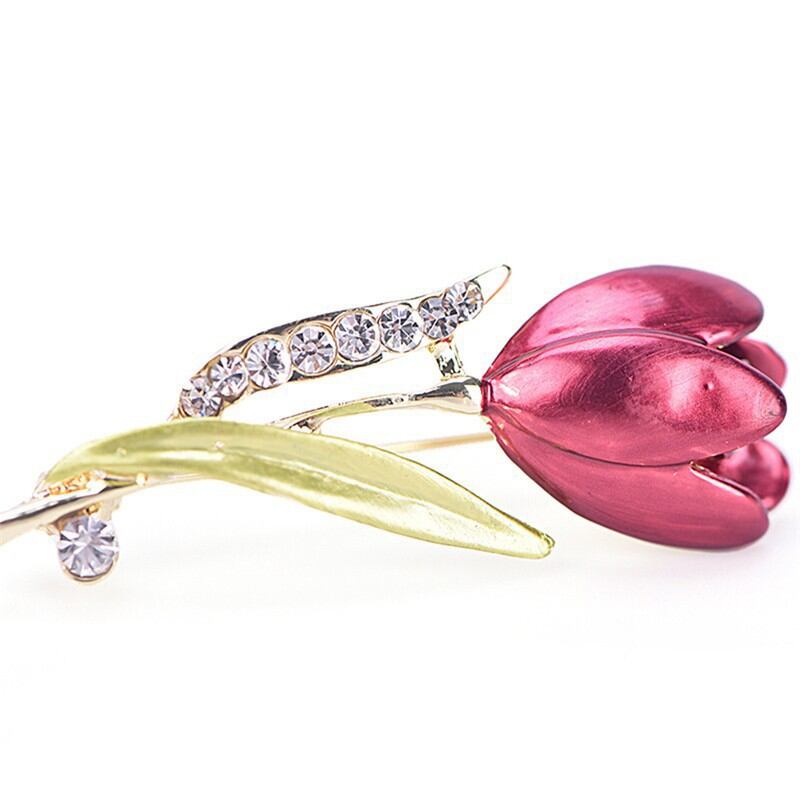 Ghim cài áo hoa tulip