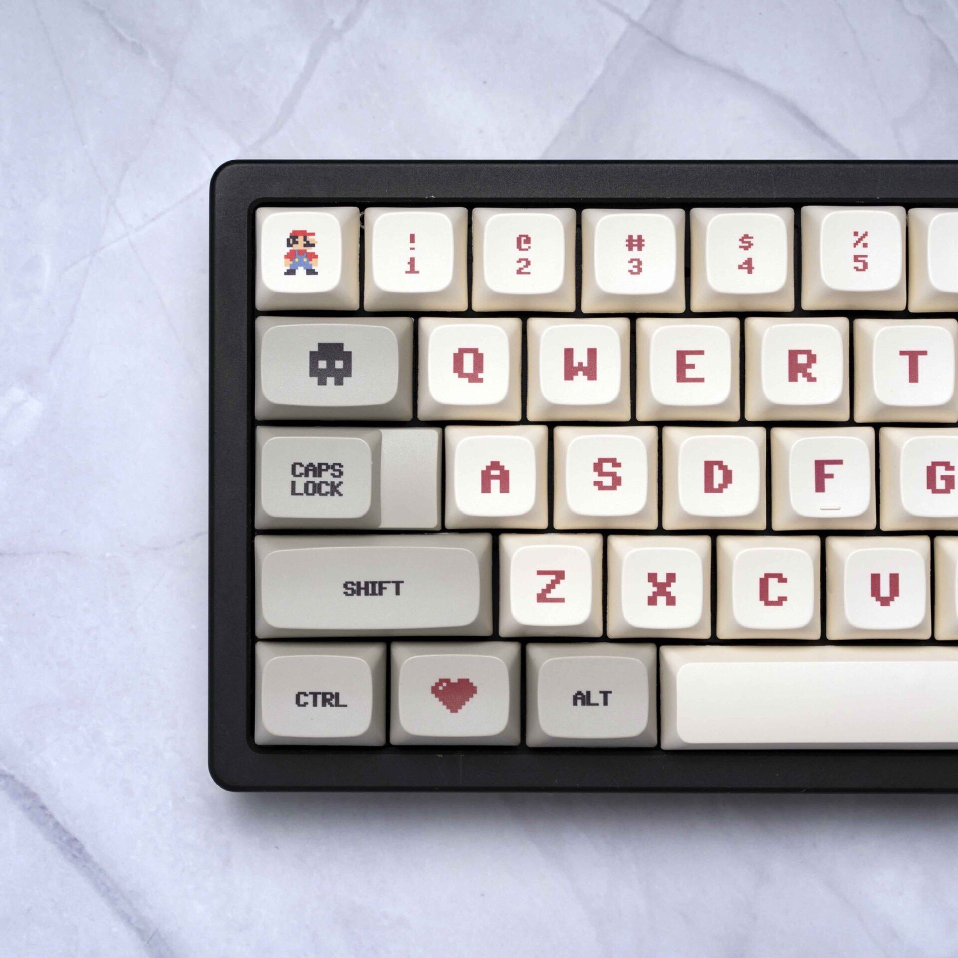Keycap Mario retro profile xda cho bàn phím cơ