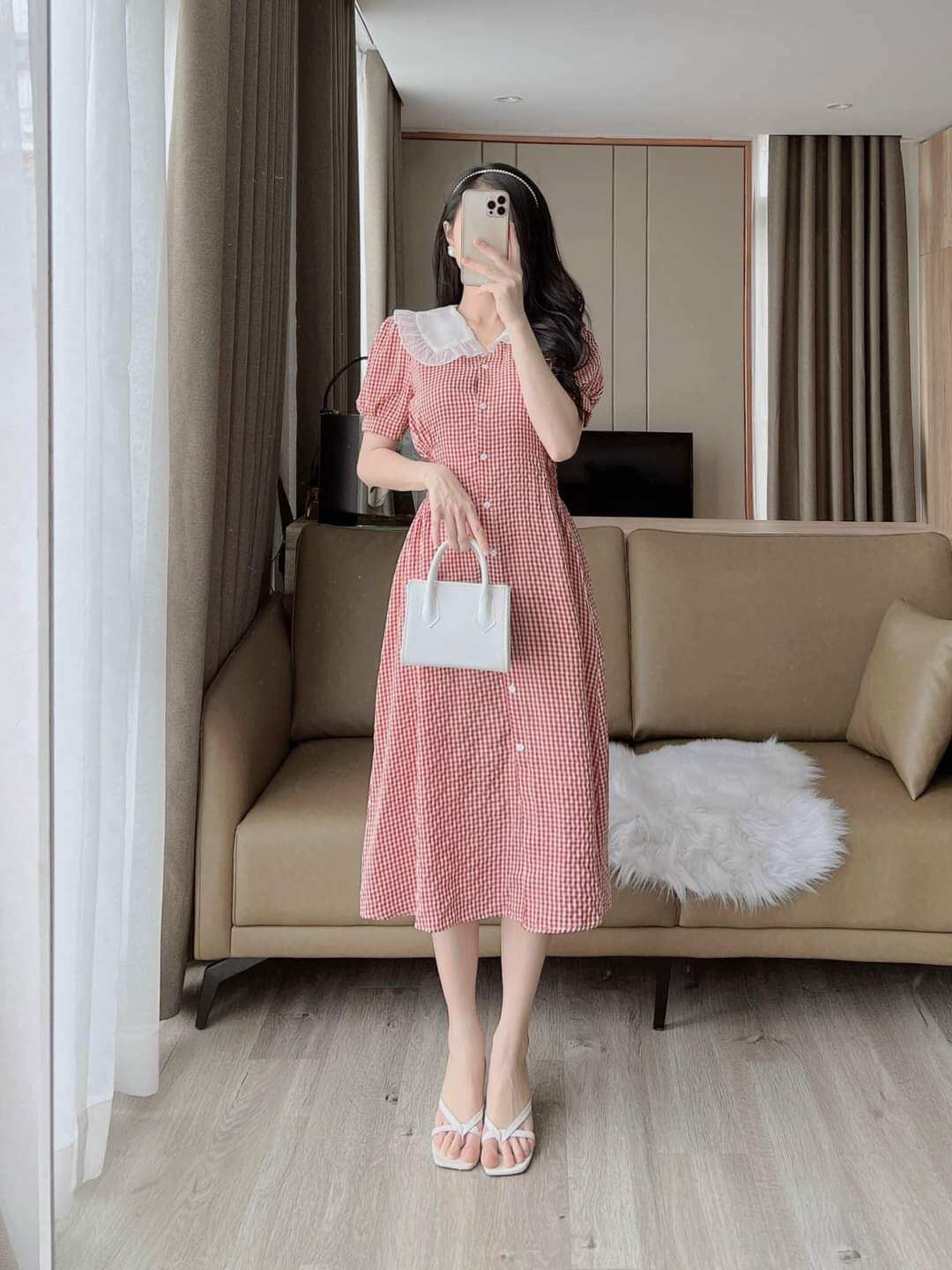 Váy kẻ vintage