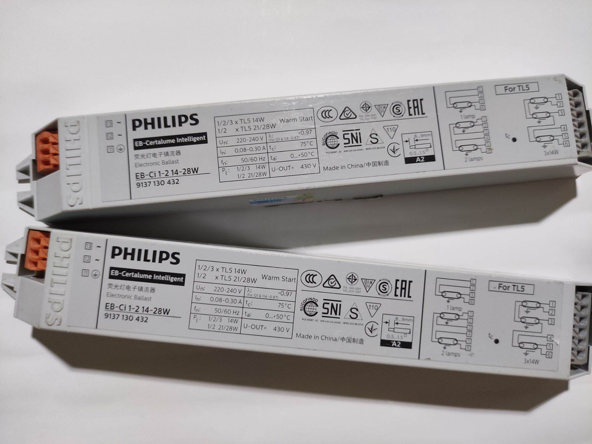 Tăng phô đèn điện tử Philips chính hãng