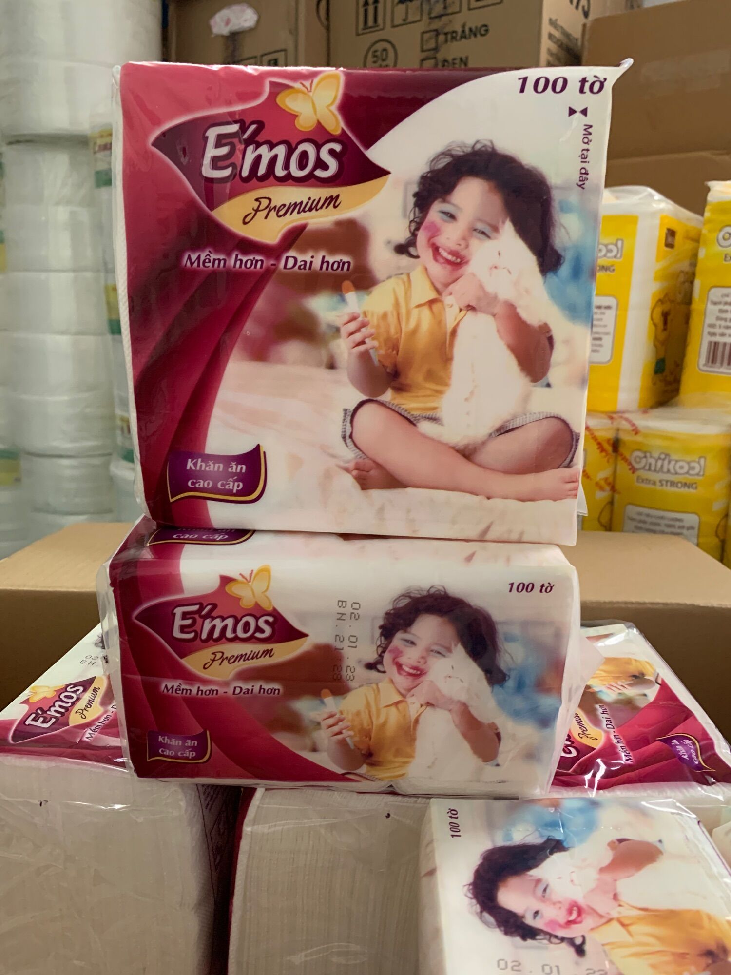 GIẤY VUÔNG CAO CẤP EMOS 100 TỜ- MỀM MỊN VÀ DAI