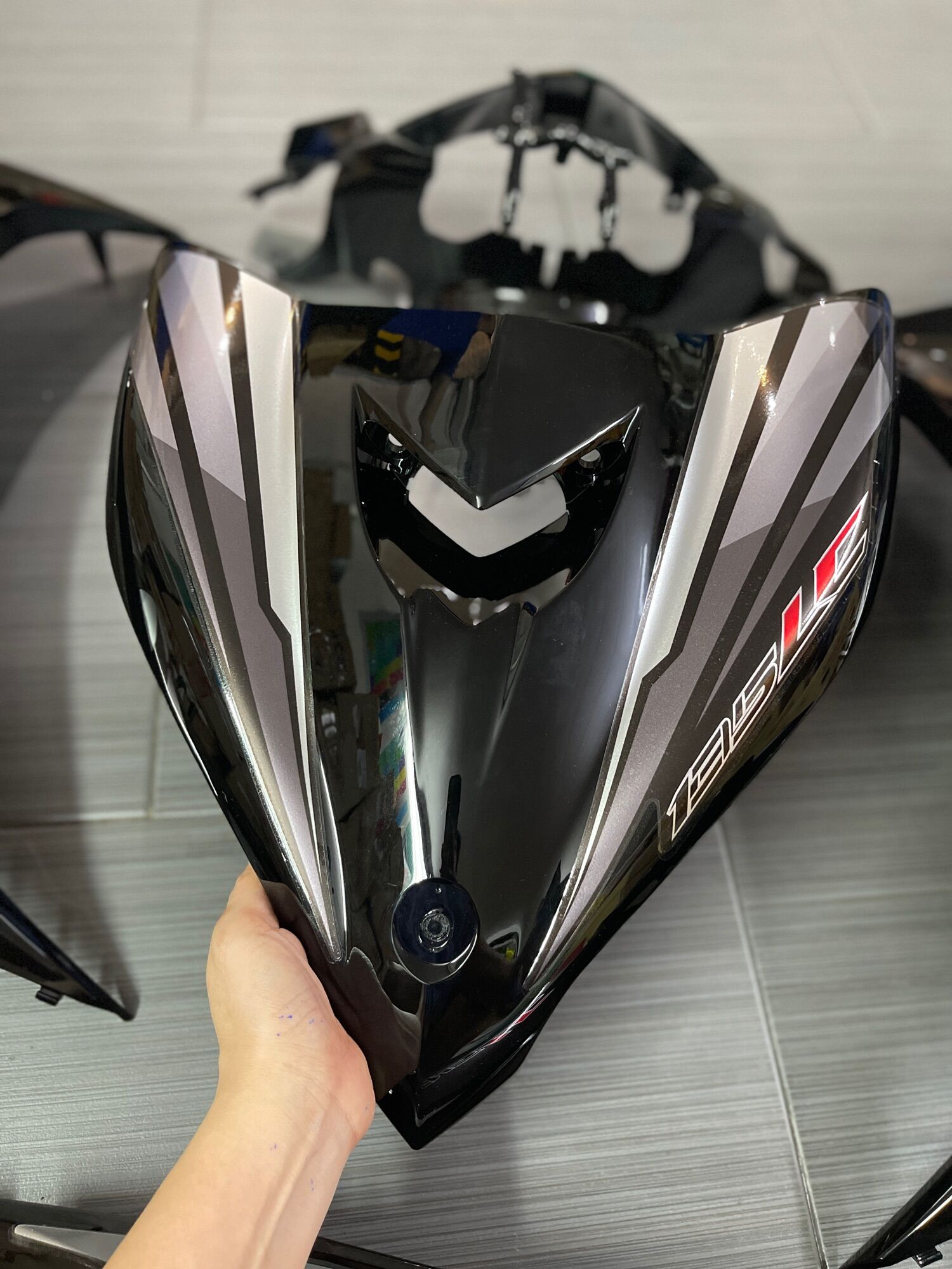 Áo Ex 135 đen tem candy LC135