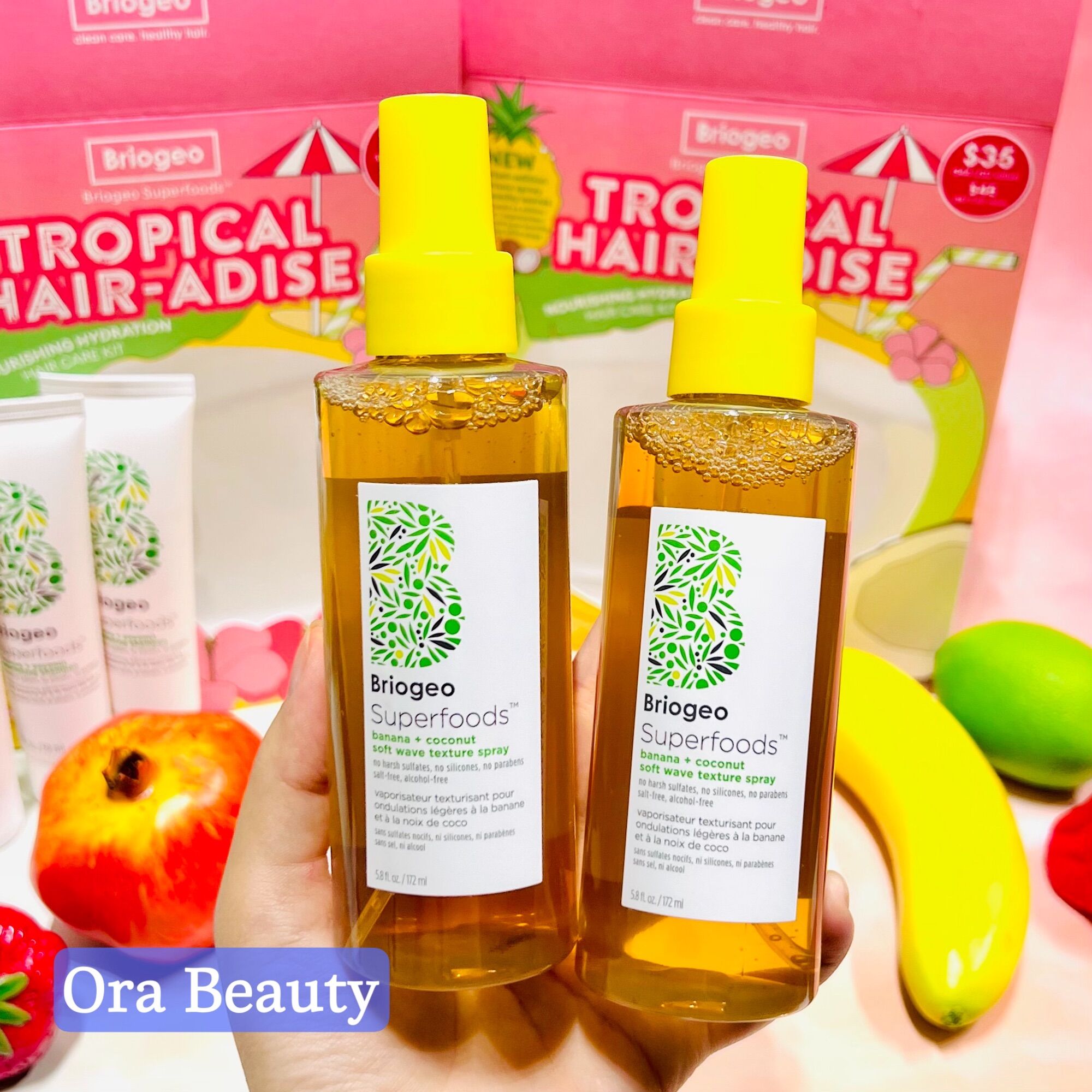 Xịt dưỡng tóc Briogeo Banana + Coconut Soft Wave Texture Spray