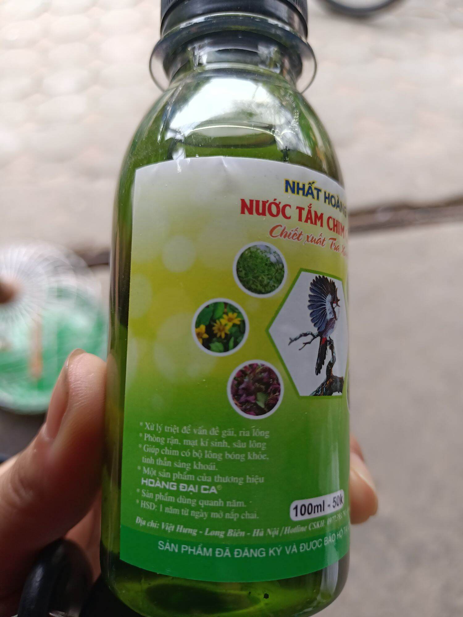 Nước tắm chim cảnh nhất hoàng